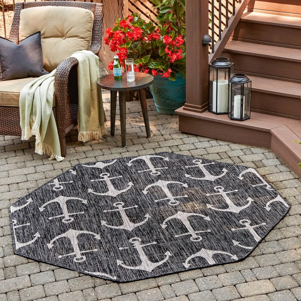 Outdoor Trisha Collection Area Rug