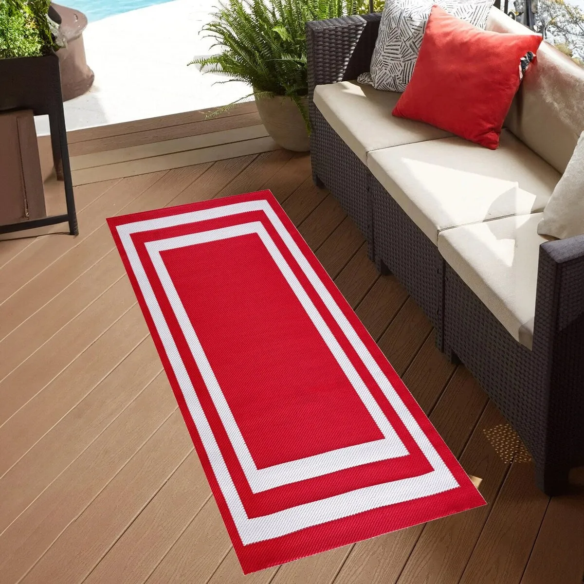 Playa Rug Outdoor Recycled Reversible Plastic Folded Mat/Rug Paris Collection Lightweight & Weather. Water and UV Resistant