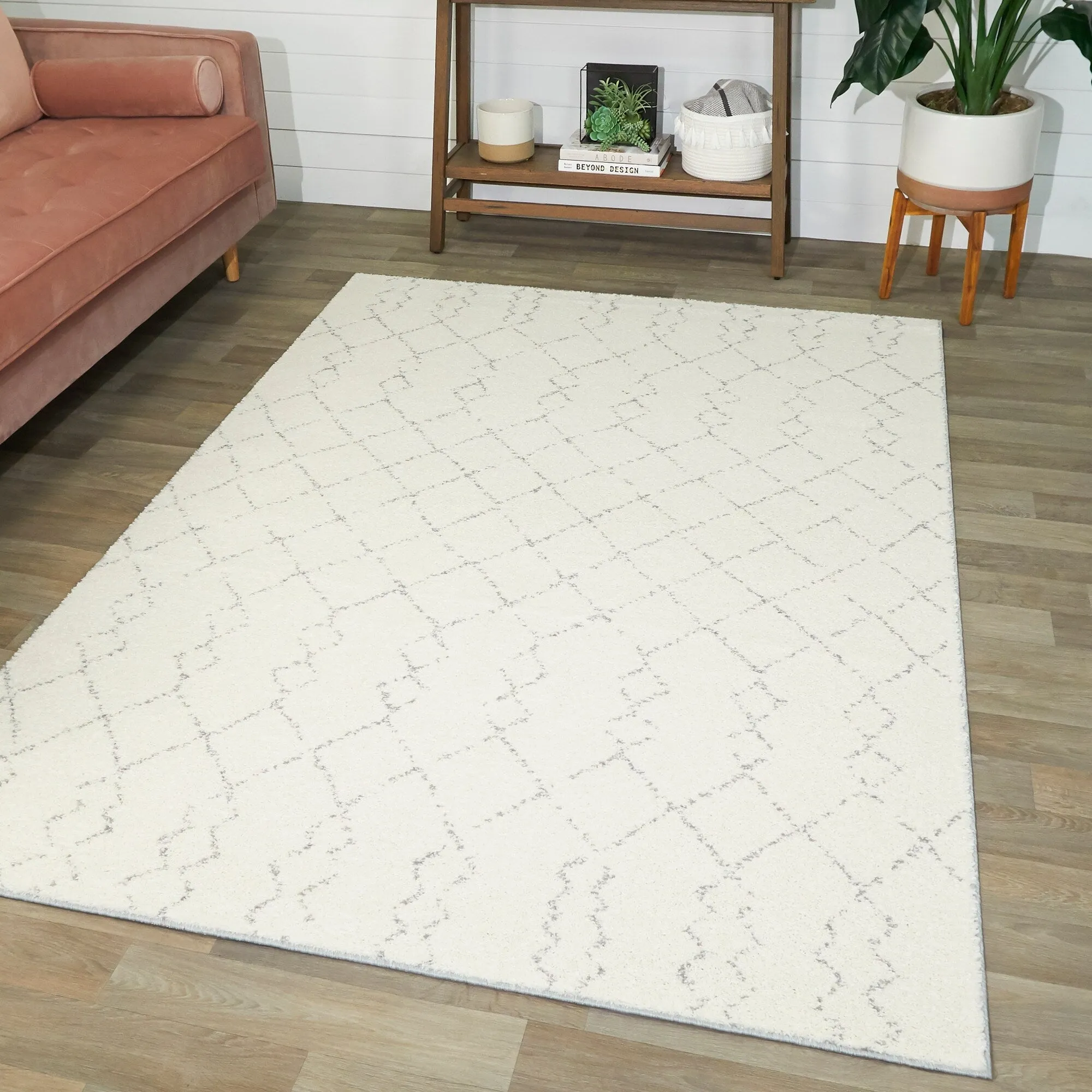 Reeves Moroccan Trellis Area Rug