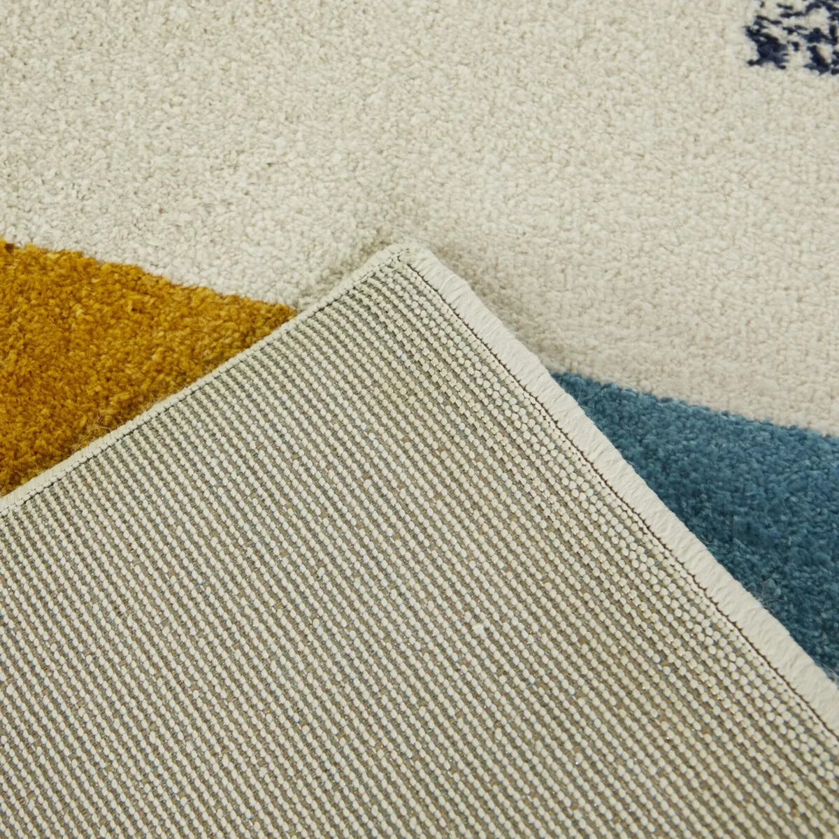 Roque Geometric Modern Area Rug