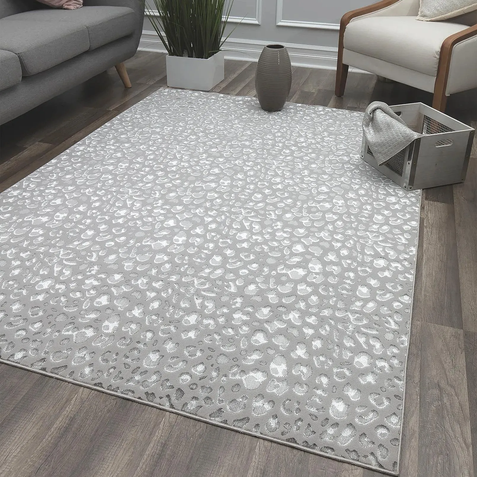 Rugs America Natura Gray Leopard Silver Shine Area Rug