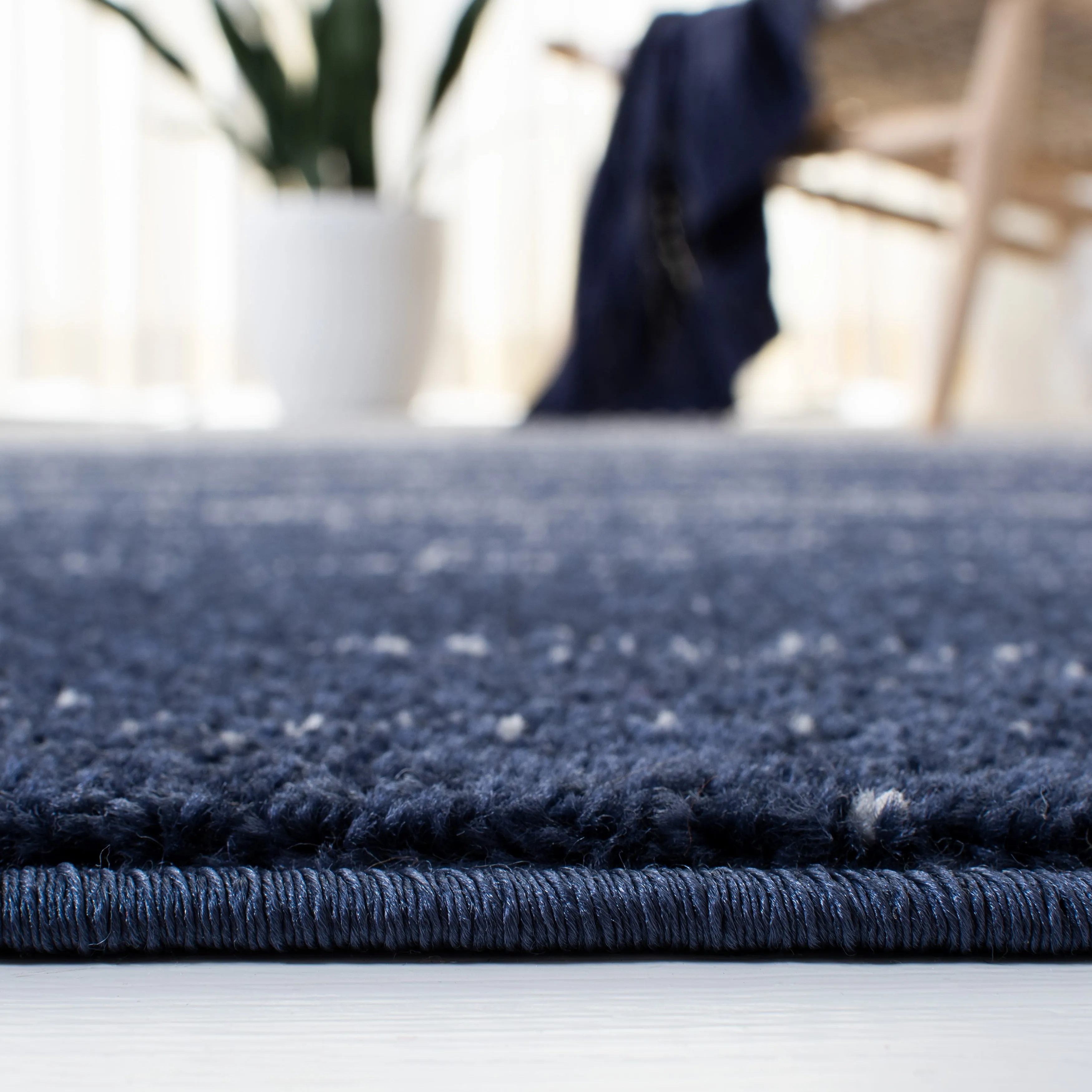 SAFAVIEH Adirondack Mieko Modern Ombre Distressed Area Rug