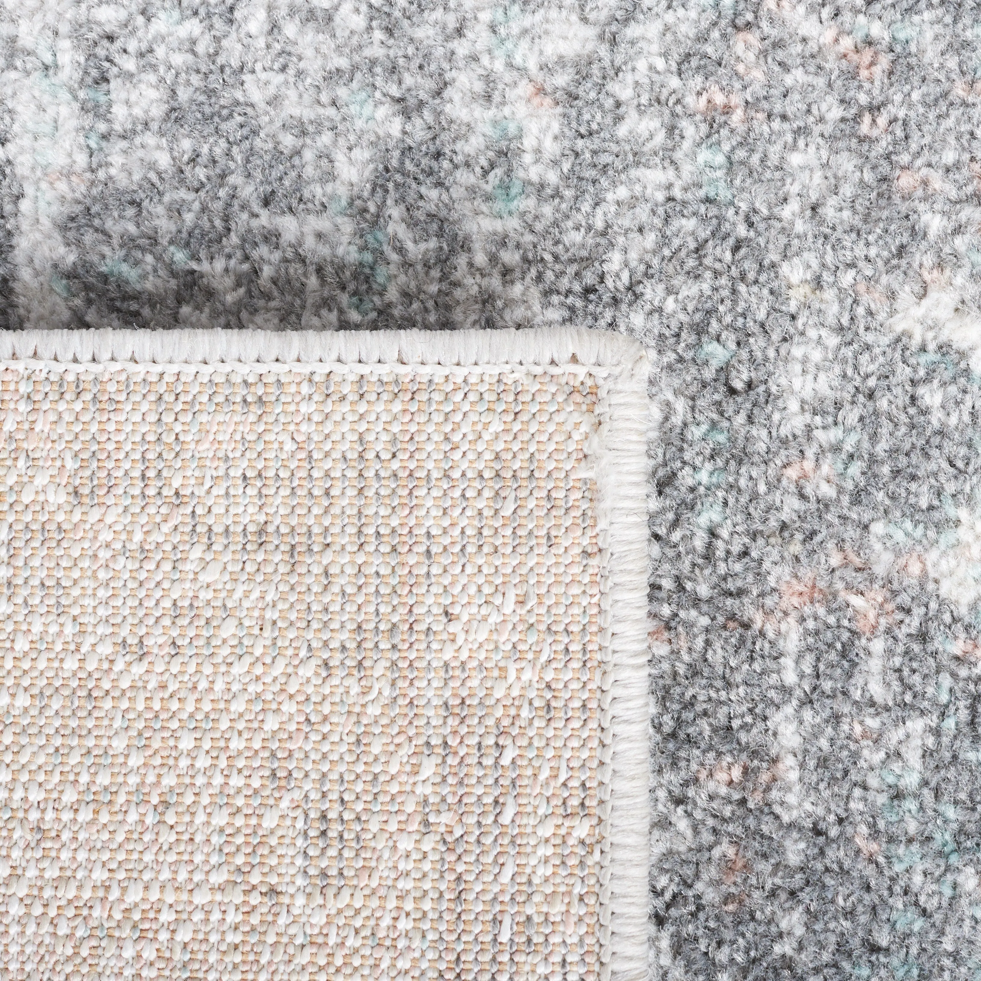 SAFAVIEH Amsterdam Nellya Modern Distressed Rug