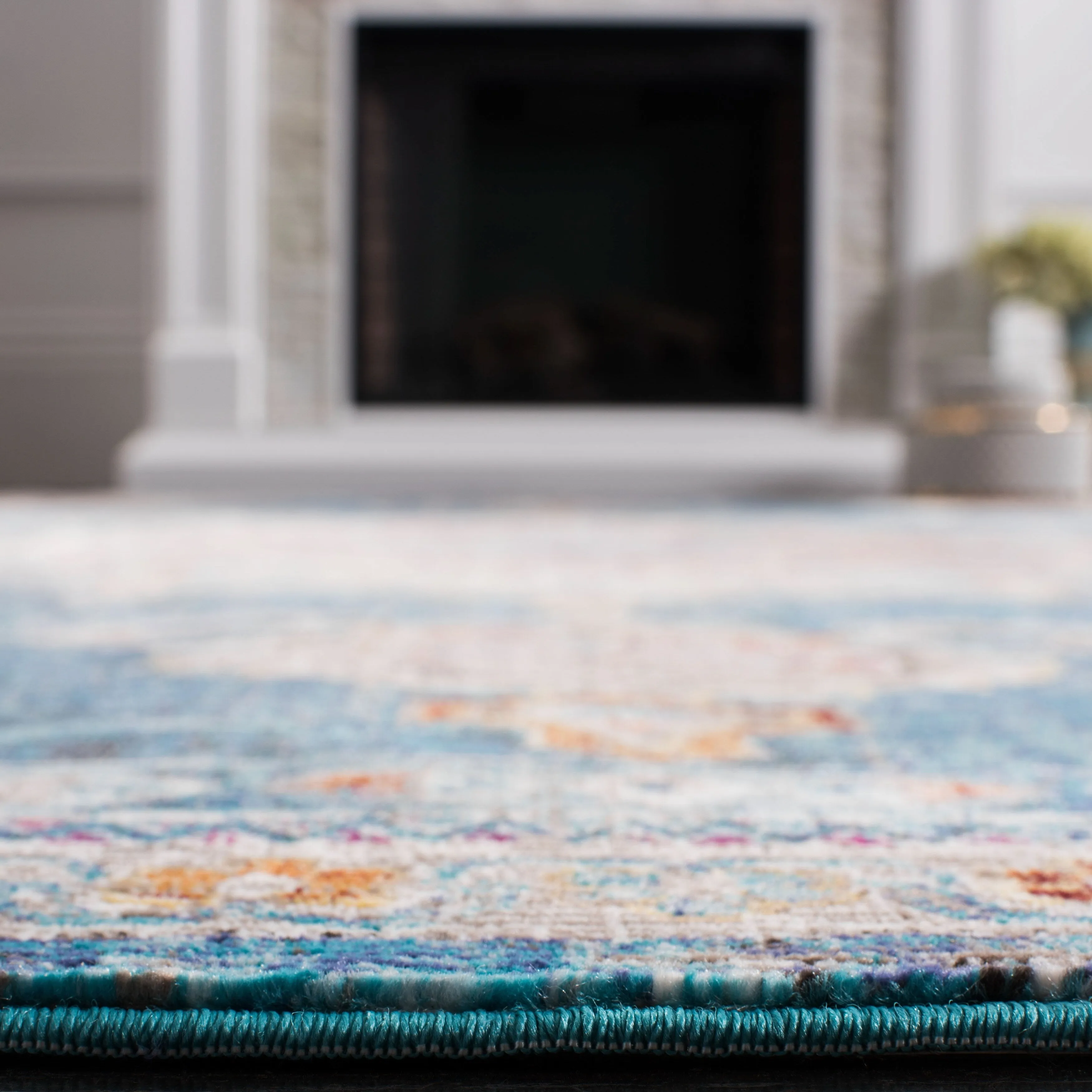 SAFAVIEH Aria Prakseda Vintage Boho Oriental Rug
