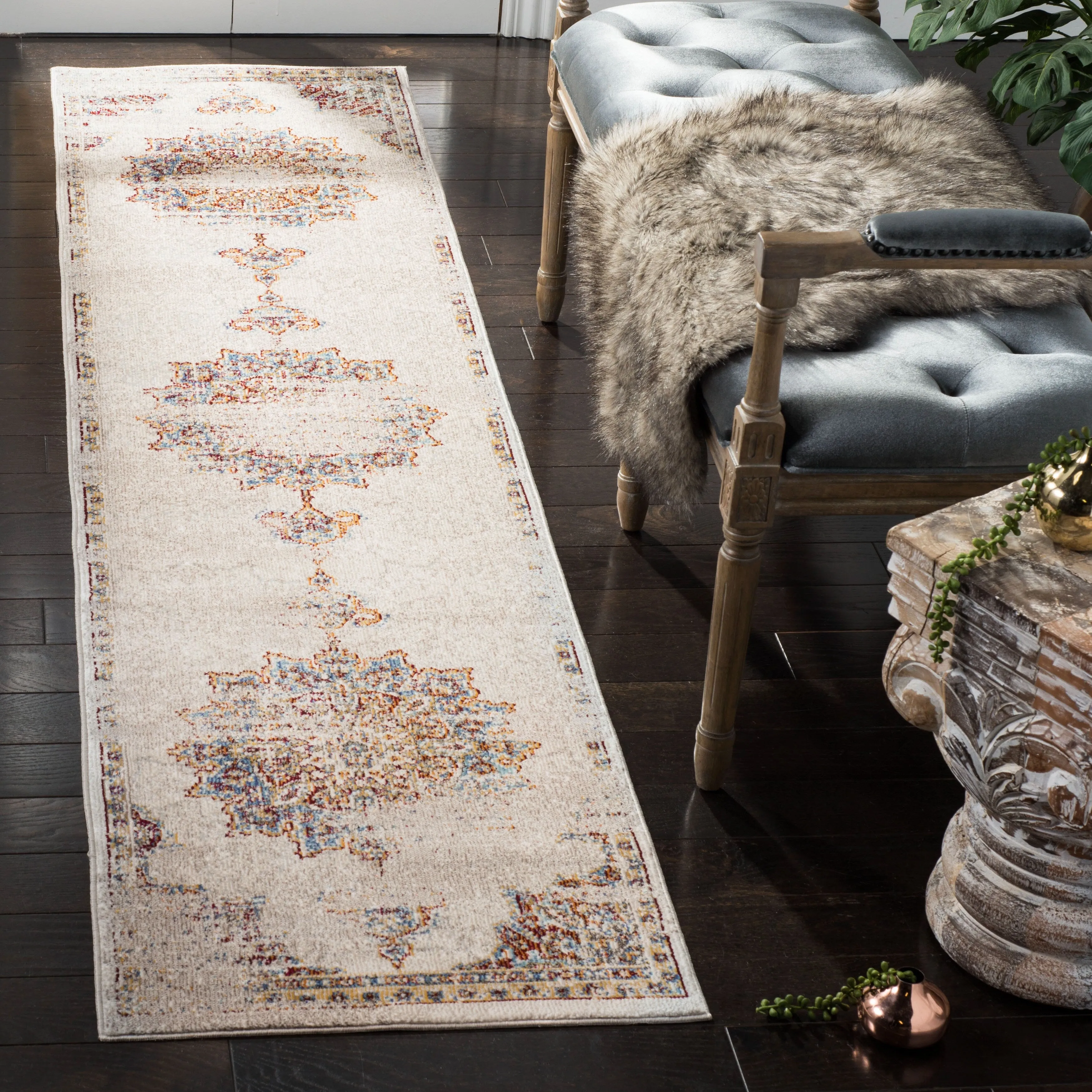 SAFAVIEH Aria Prakseda Vintage Boho Oriental Rug