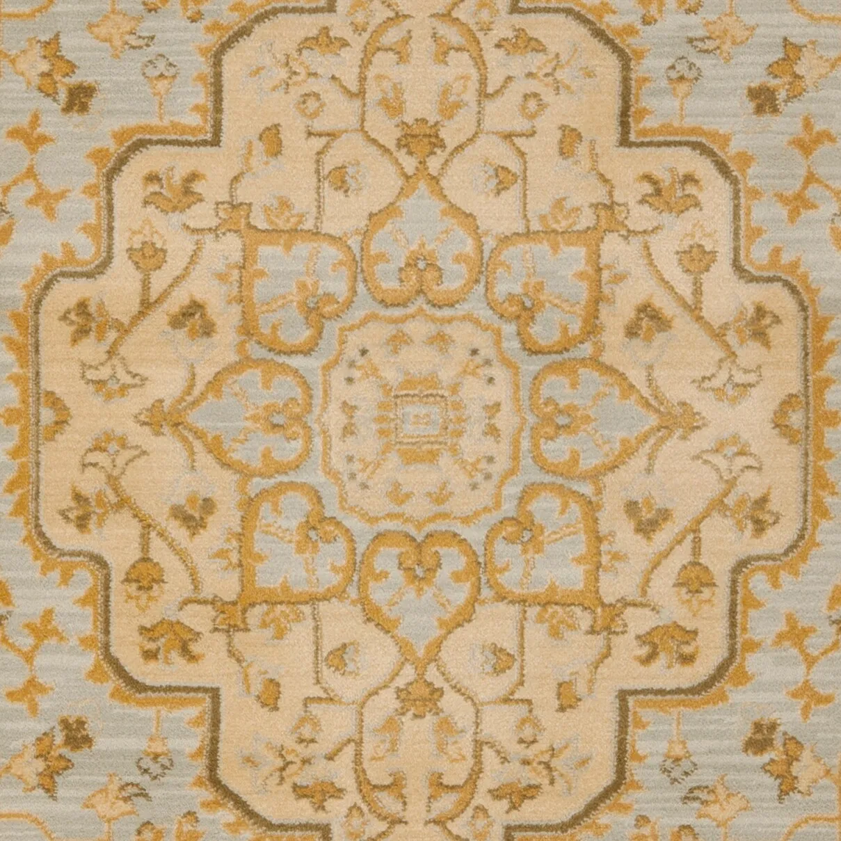SAFAVIEH Austin Adelisa Traditional Oriental Rug