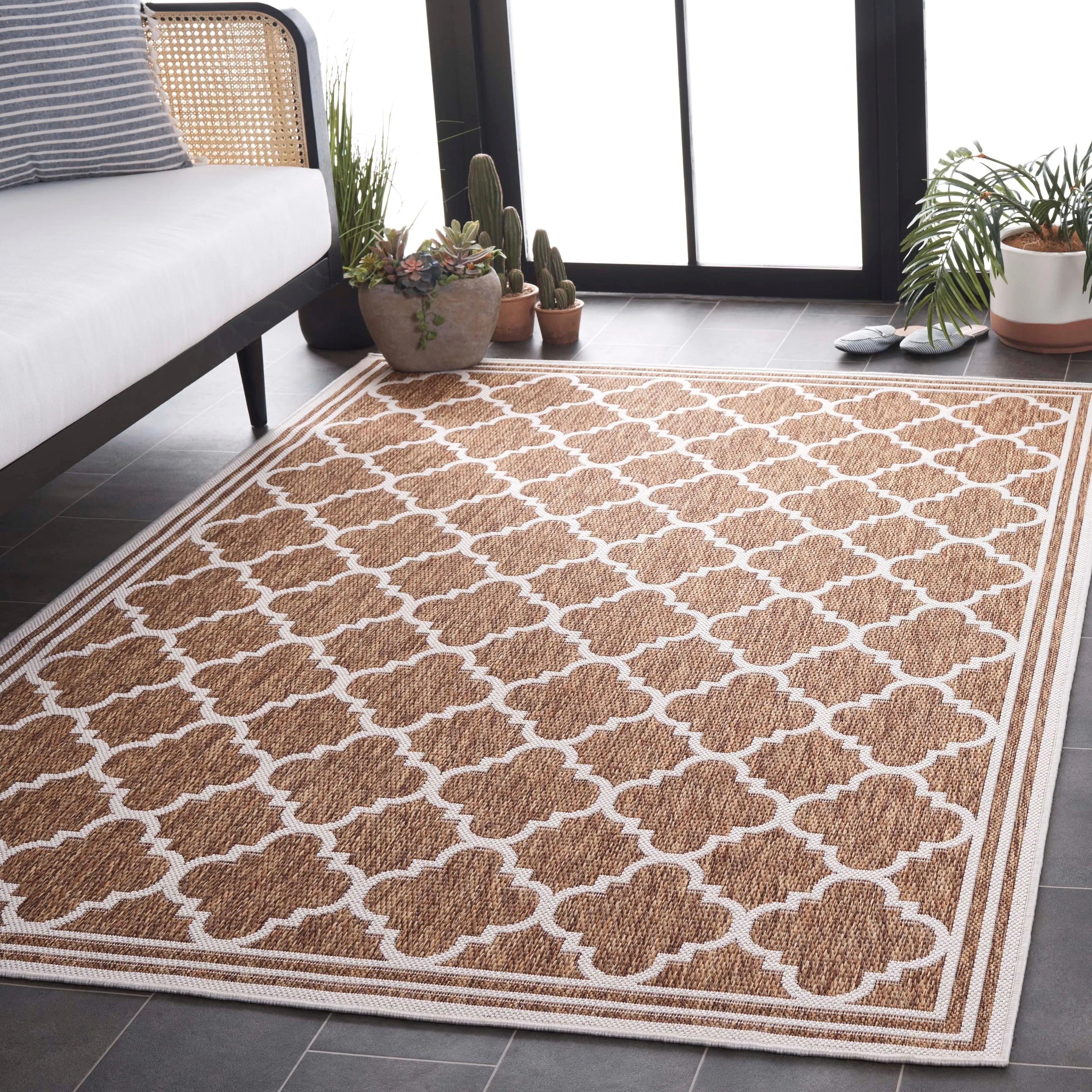 SAFAVIEH Beach House Elisaria Transitional Rug