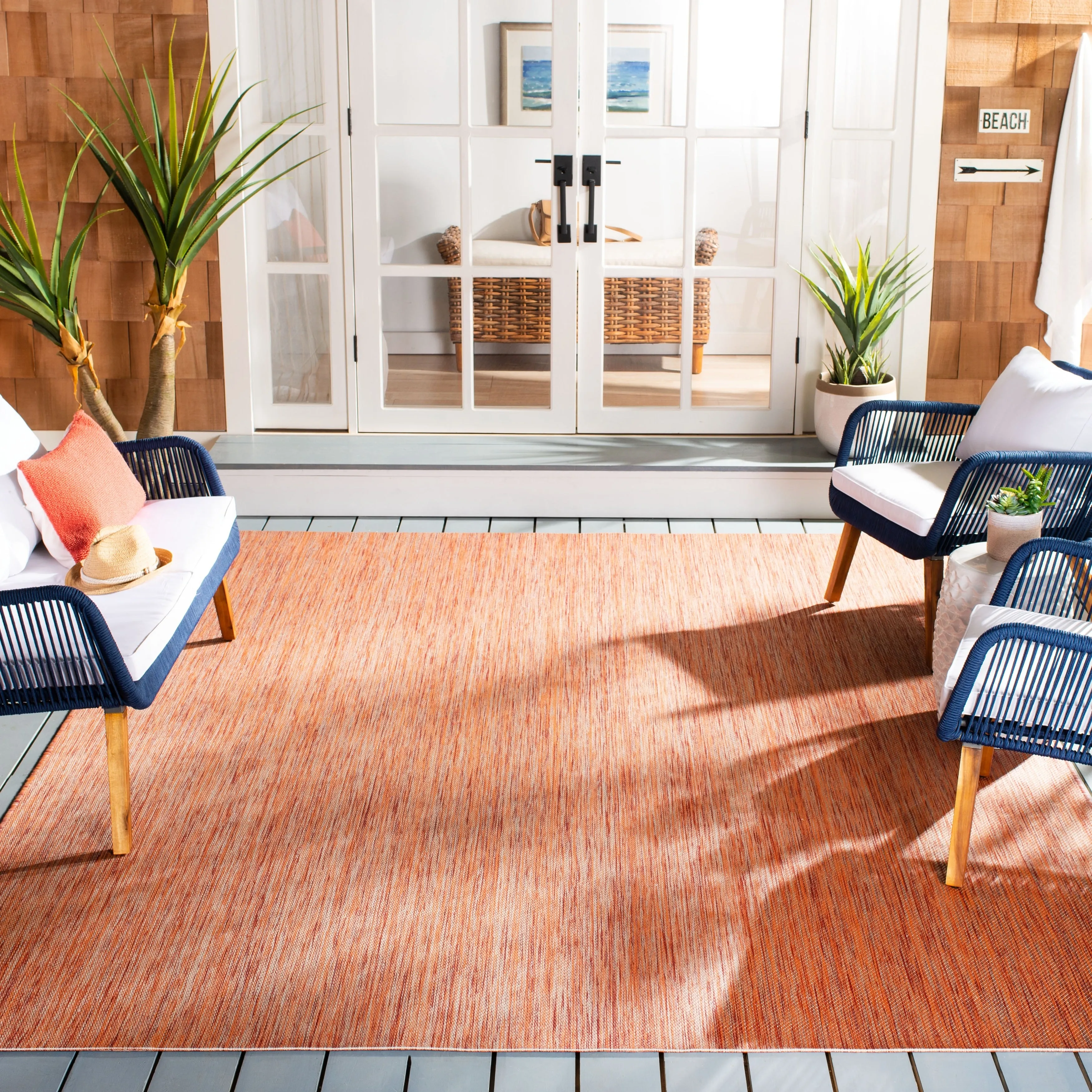 SAFAVIEH Beach House Guylene Indoor/ Outdoor Waterproof Patio Backyard Rug