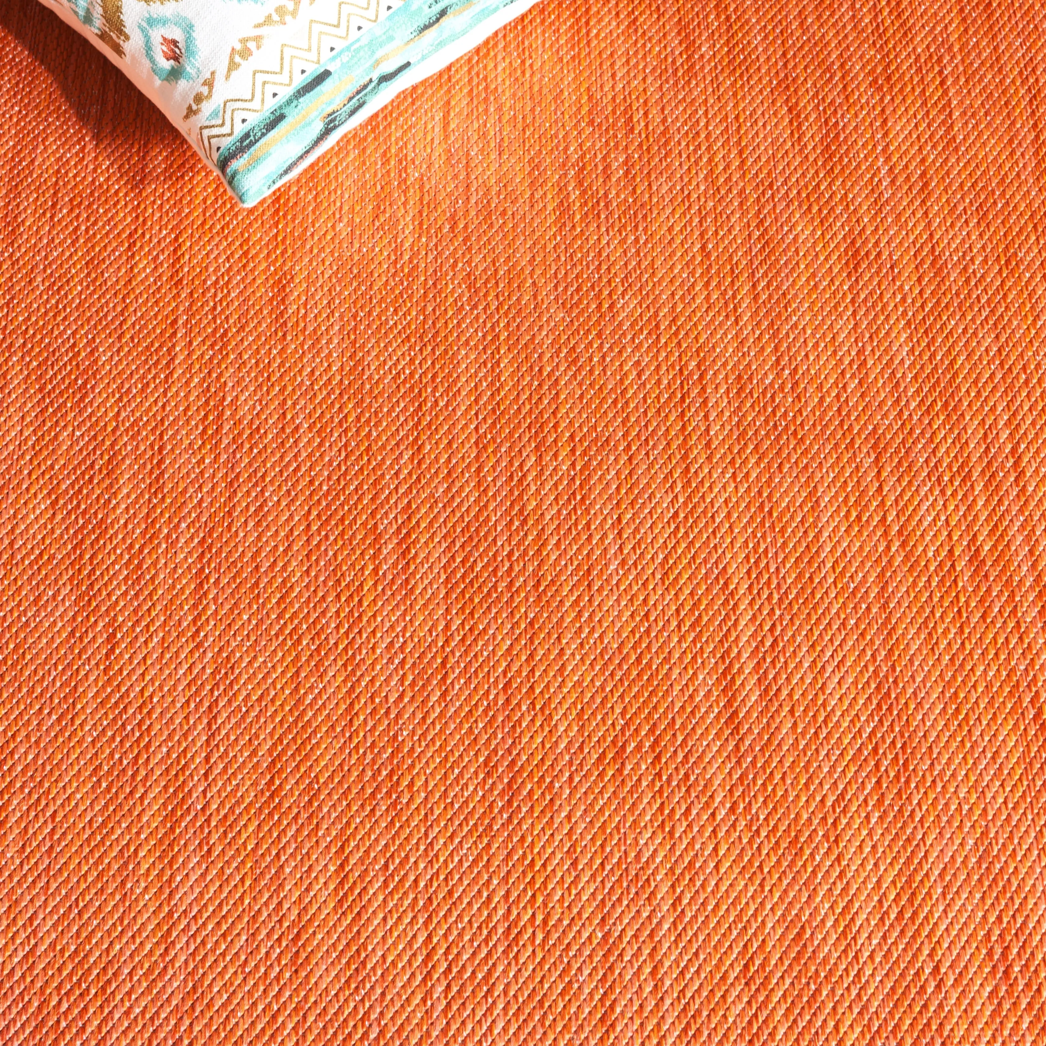 SAFAVIEH Beach House Umbra Transitional Rug