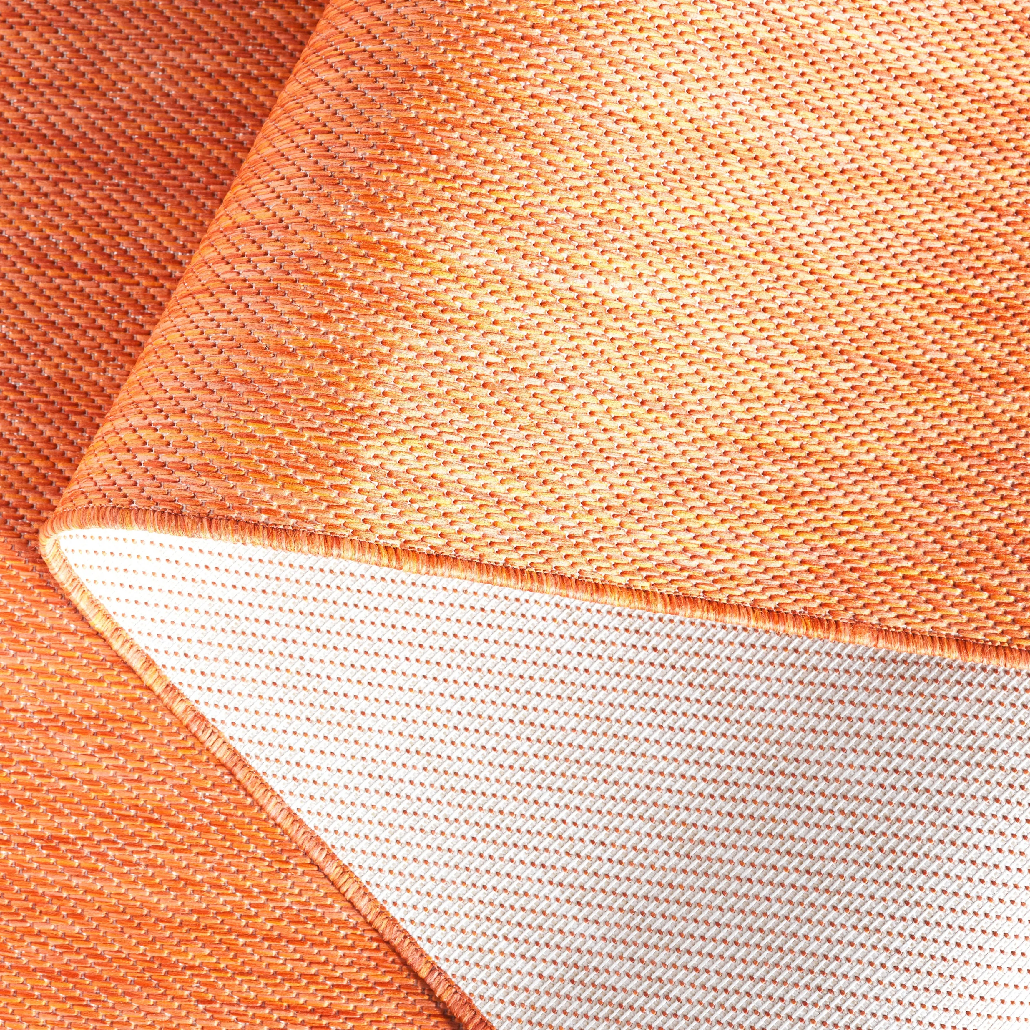 SAFAVIEH Beach House Umbra Transitional Rug