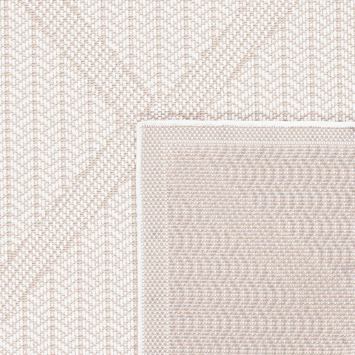 SAFAVIEH Bermuda Washable Rosenda Indoor/ Outdoor Waterproof Rug