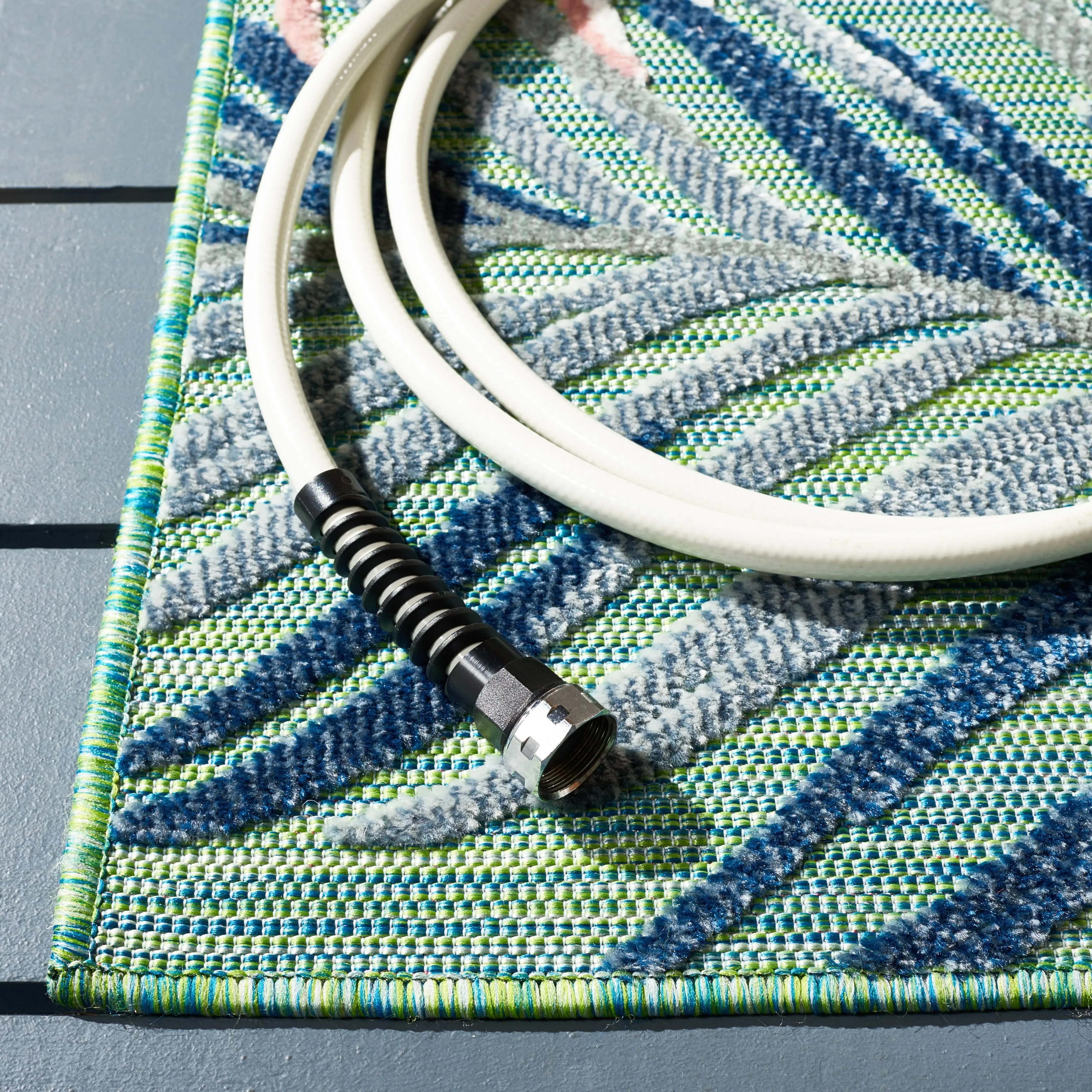SAFAVIEH Cabana Emili Indoor/ Outdoor Waterproof Transitional Rug