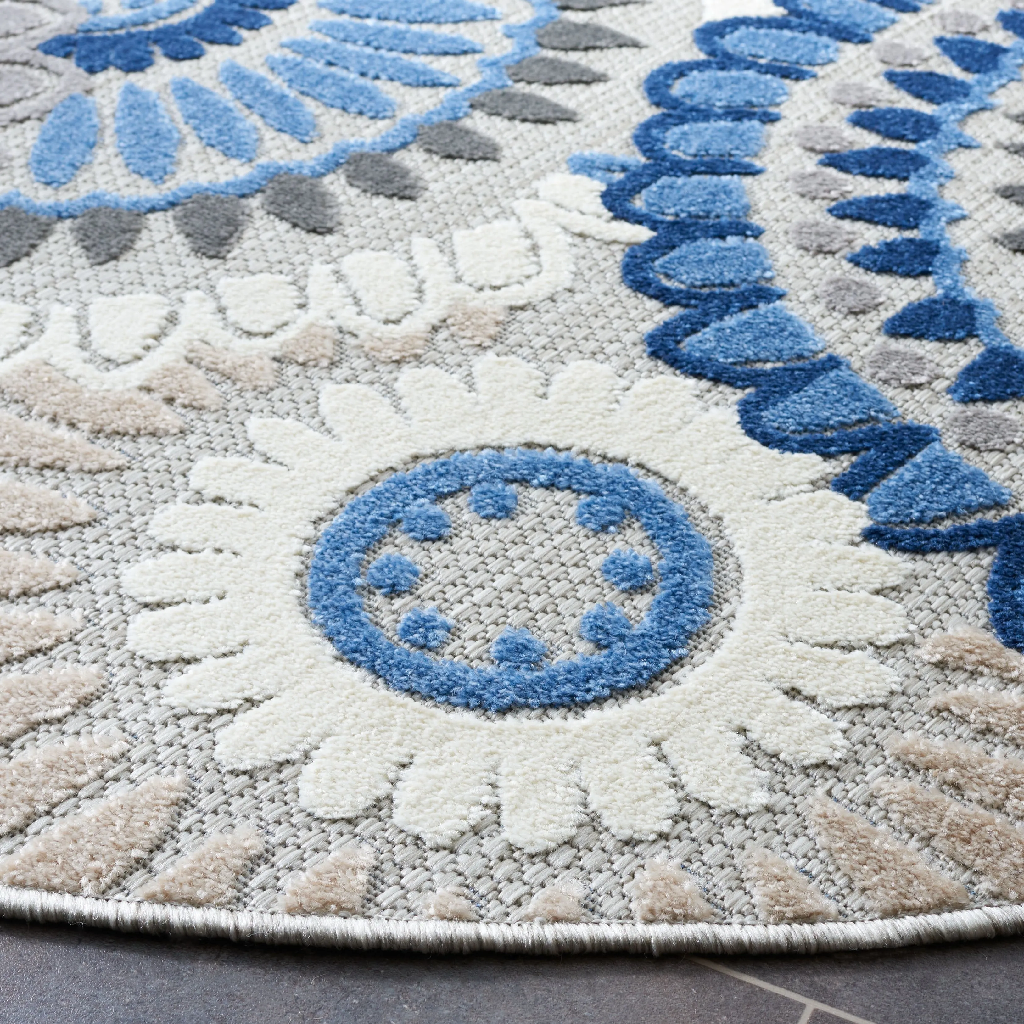 SAFAVIEH Cabana Marii Indoor/ Outdoor Waterproof Patio Floral Rug