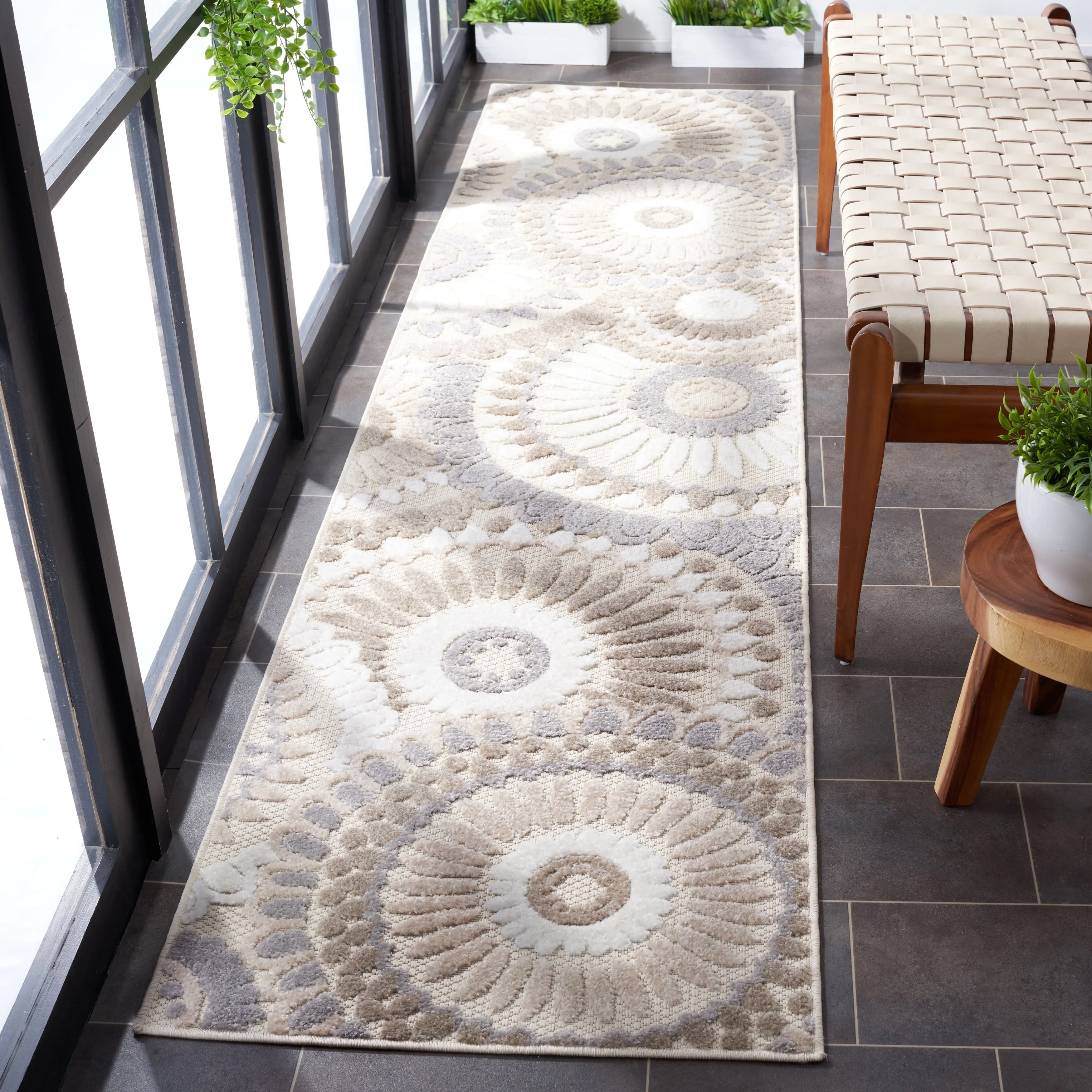 SAFAVIEH Cabana Marii Indoor/ Outdoor Waterproof Patio Floral Rug