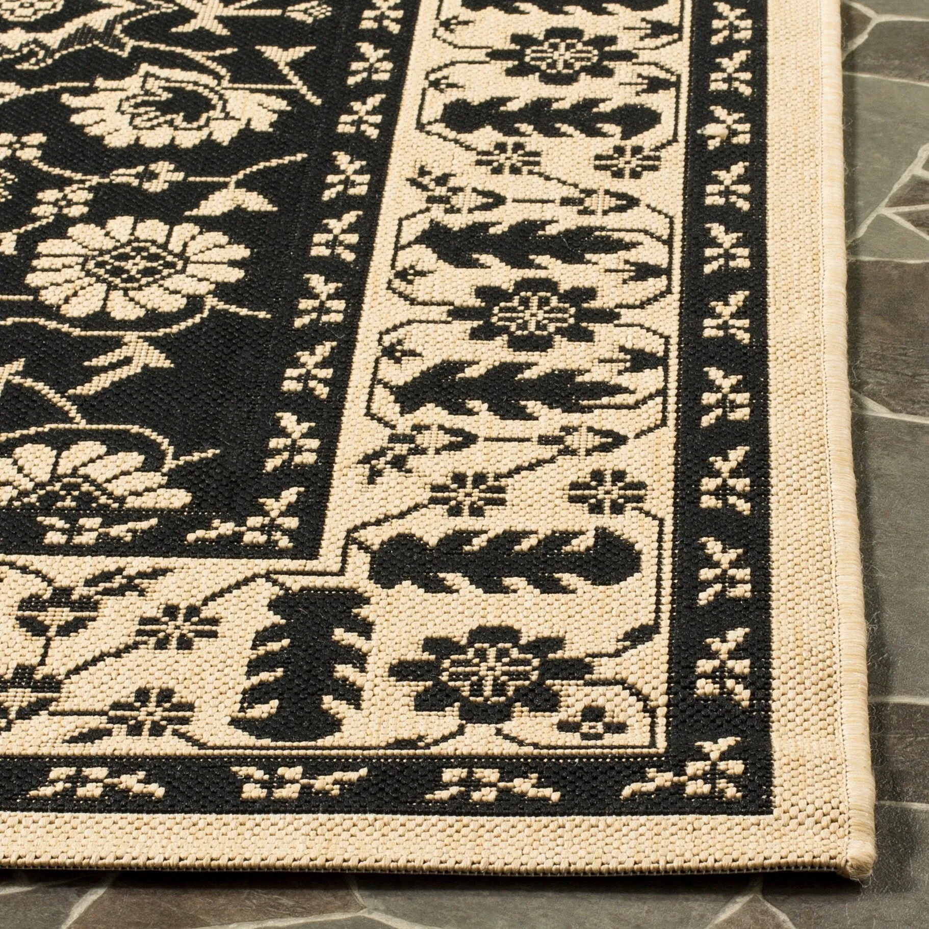 SAFAVIEH Courtyard Felicitas Indoor/ Outdoor Waterproof Patio Backyard Rug