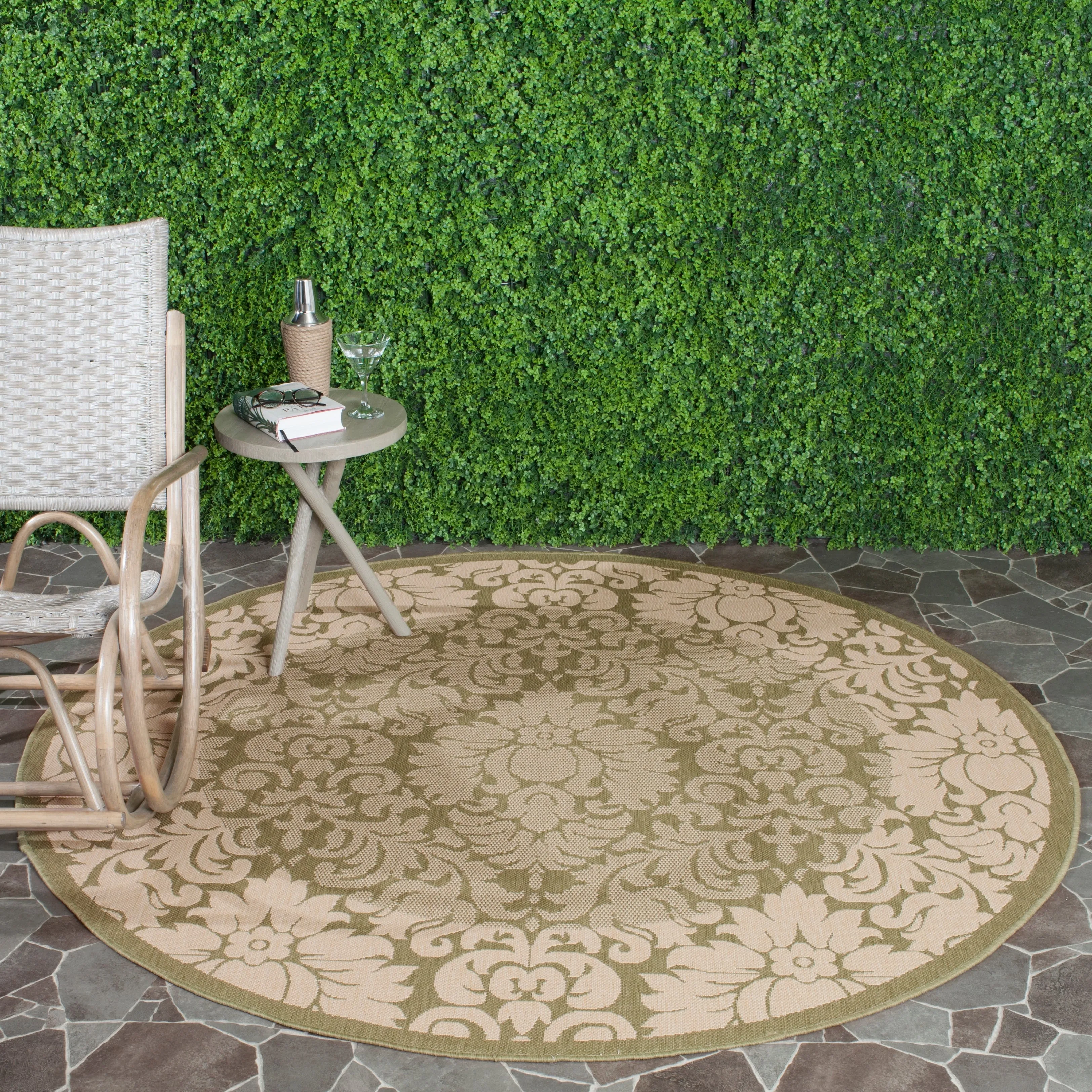 SAFAVIEH. Courtyard Foelke Indoor/ Outdoor Patio Backyard Rug
