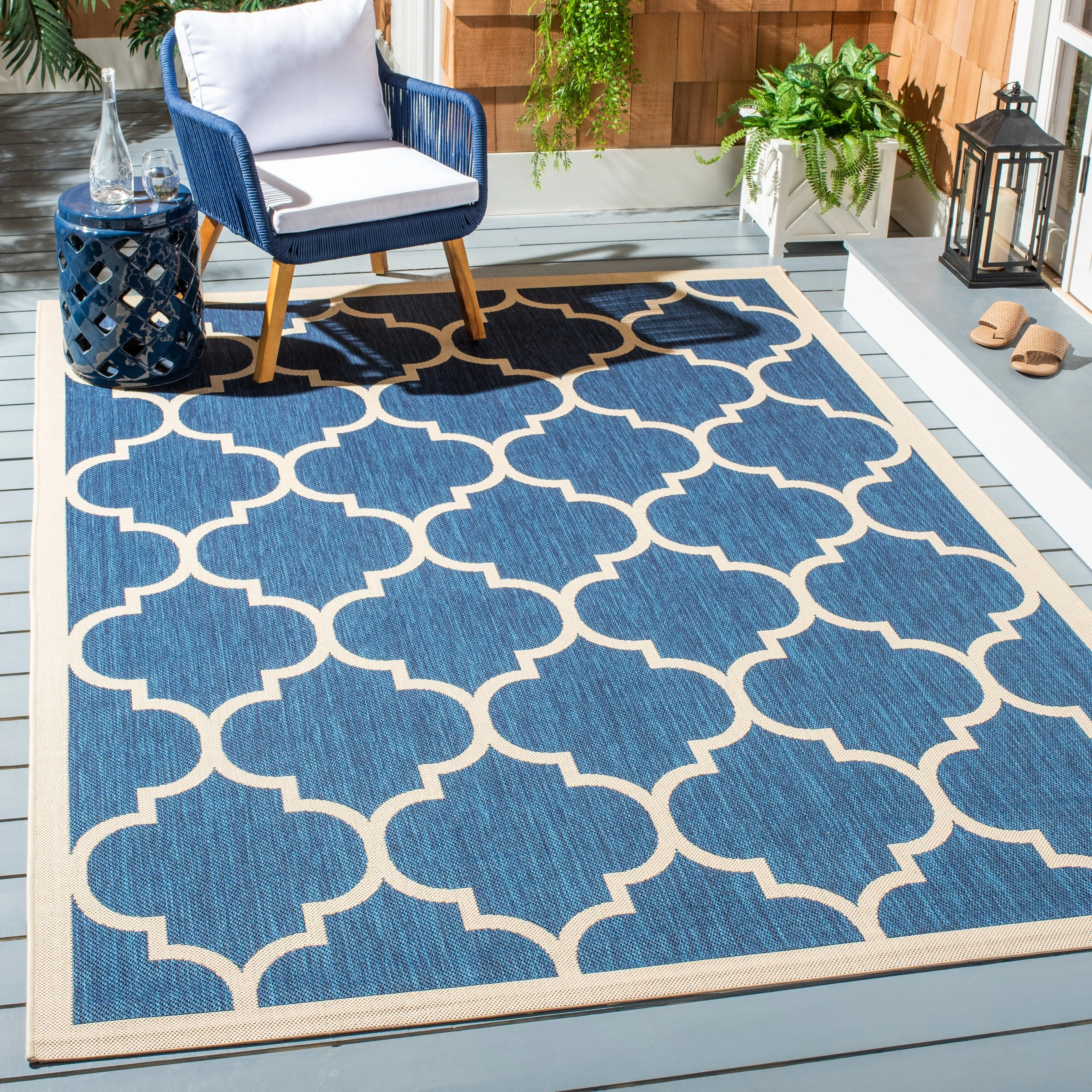 SAFAVIEH Courtyard Kathy Indoor/ Outdoor Waterproof Patio Backyard Rug - Navy/Beige - 8' x 11'