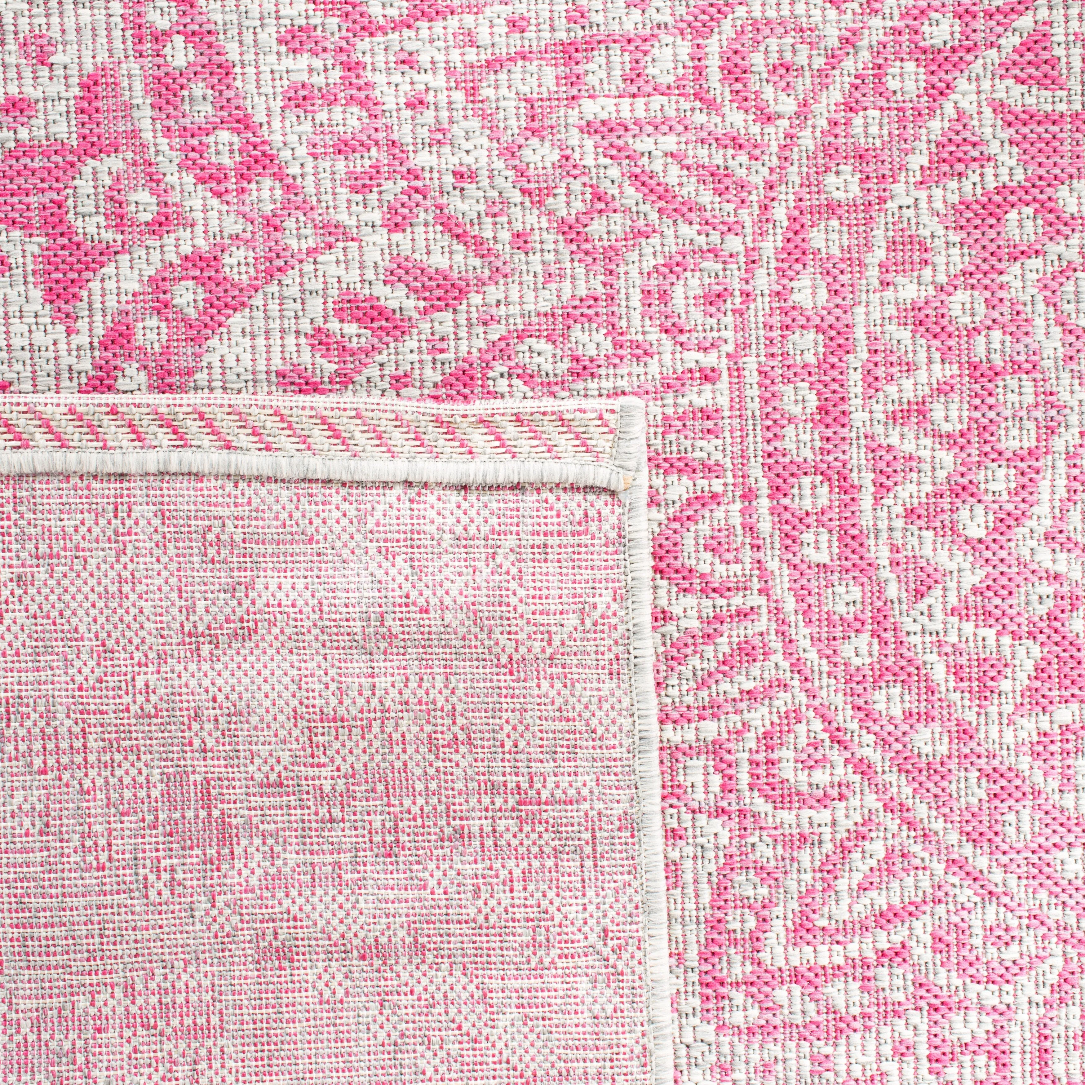 SAFAVIEH Courtyard Madelijne Indoor/ Outdoor Waterproof Patio Backyard Rug
