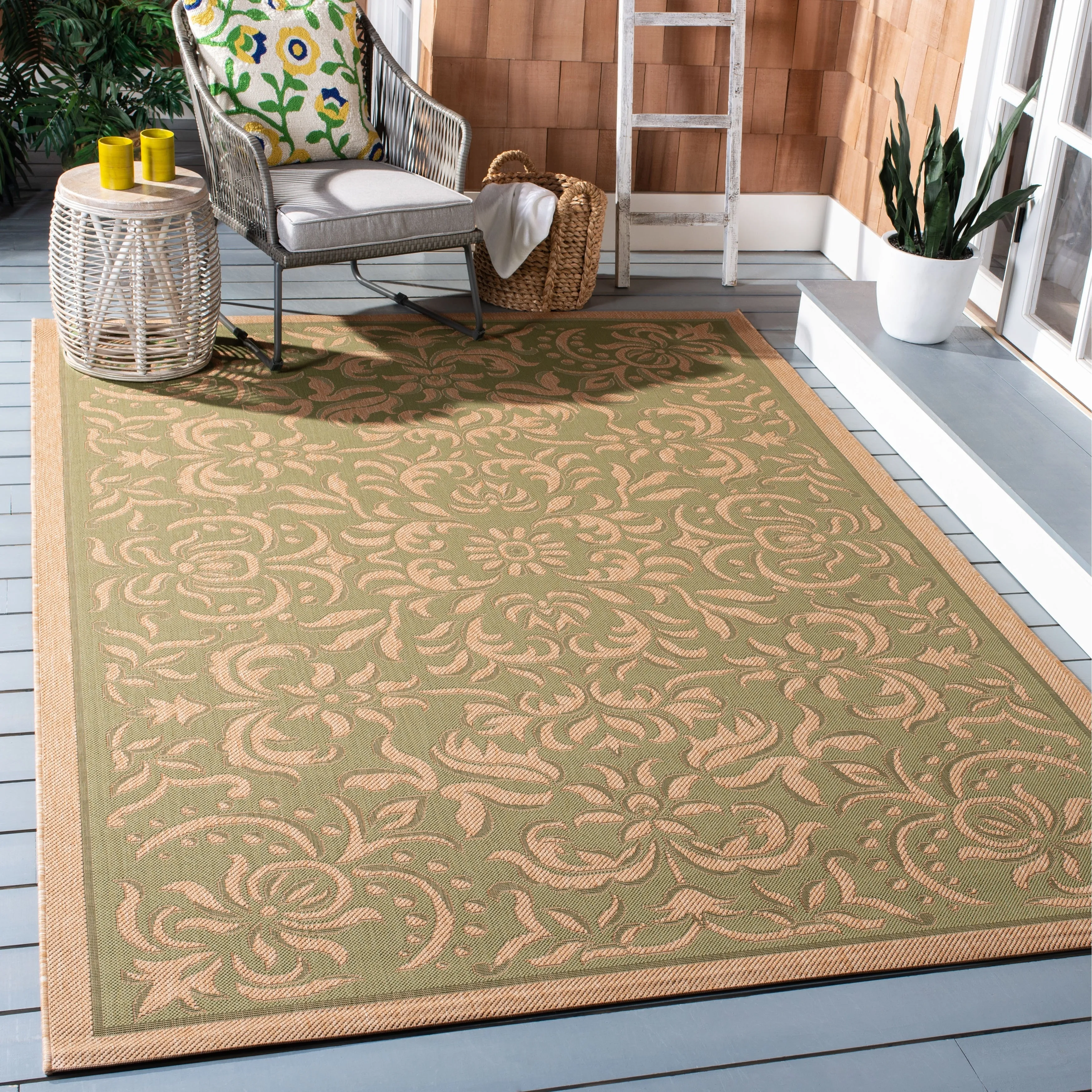 SAFAVIEH Courtyard Mitzi Indoor/ Outdoor Waterproof Patio Backyard Rug