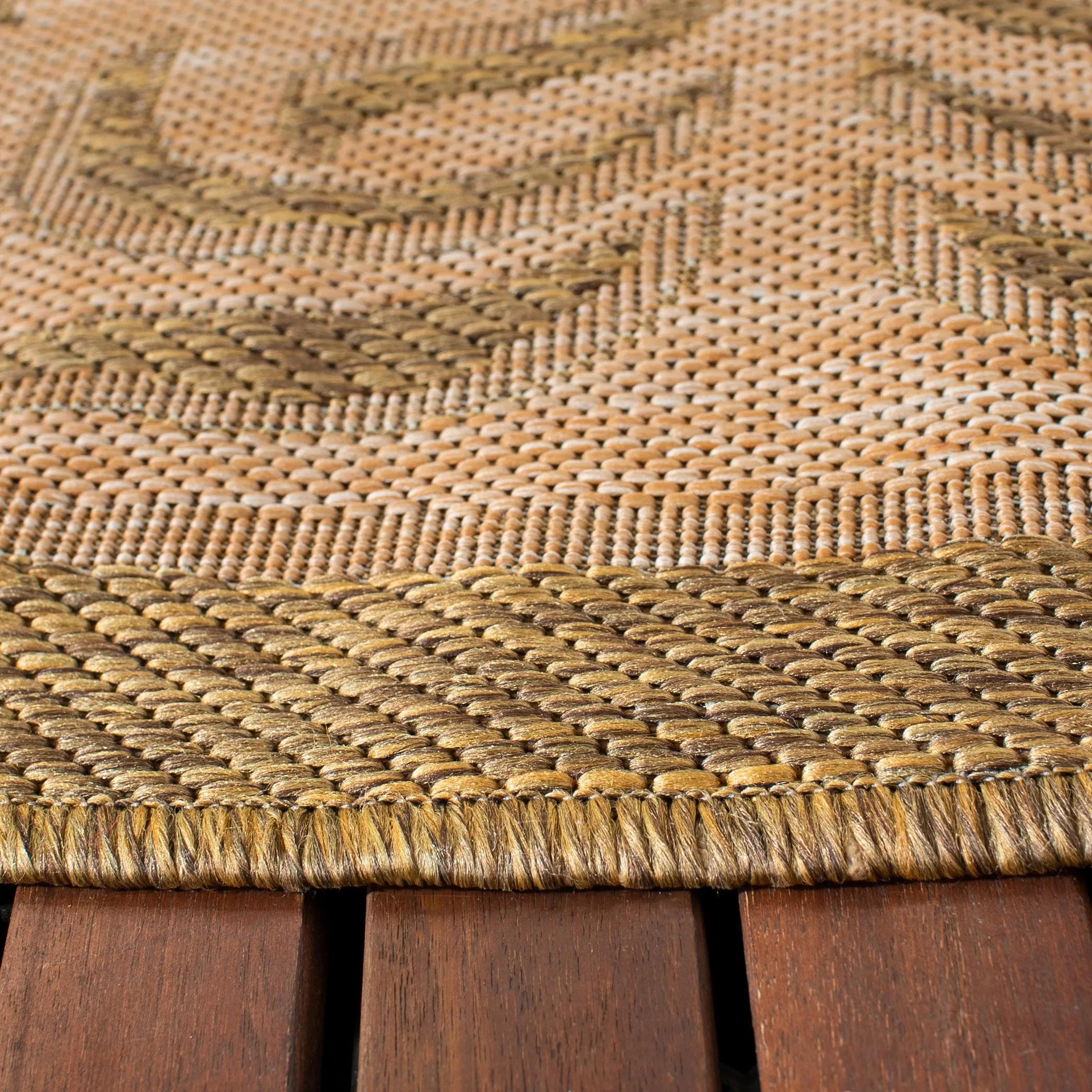 SAFAVIEH Courtyard Mitzi Indoor/ Outdoor Waterproof Patio Backyard Rug