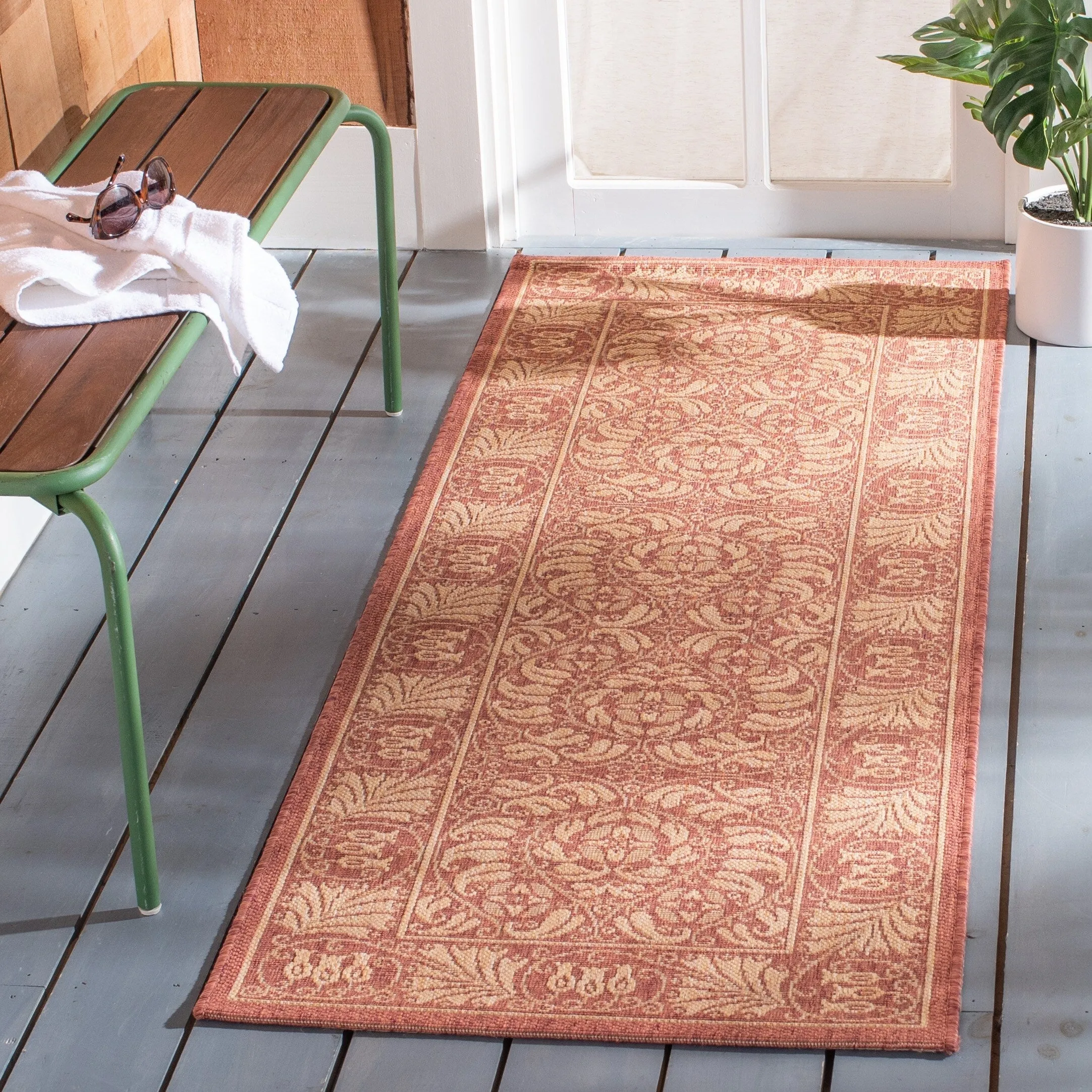 SAFAVIEH Courtyard Nada Indoor/ Outdoor Waterproof Patio Backyard Rug