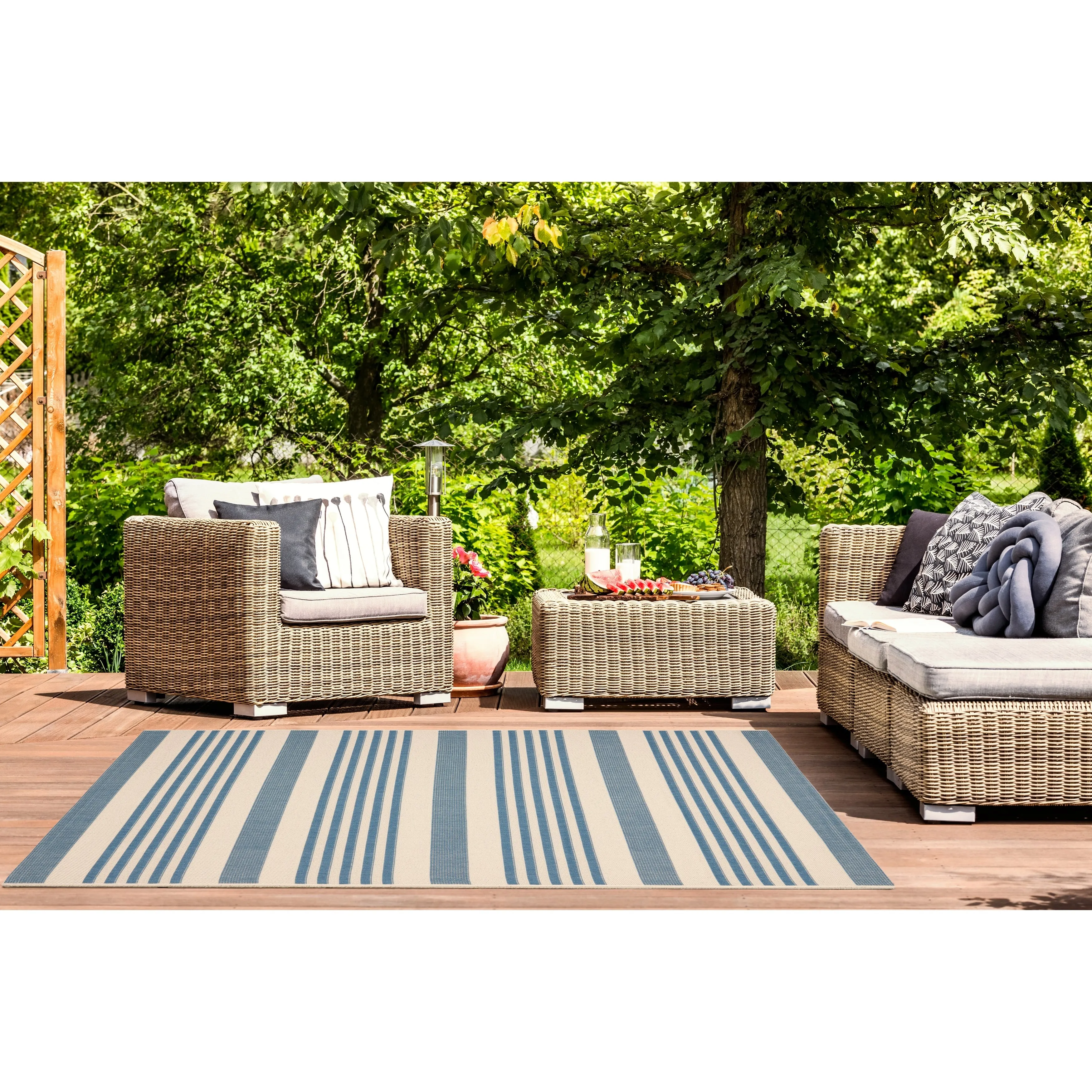 SAFAVIEH Courtyard Orsi Indoor/ Outdoor Waterproof Area Rug