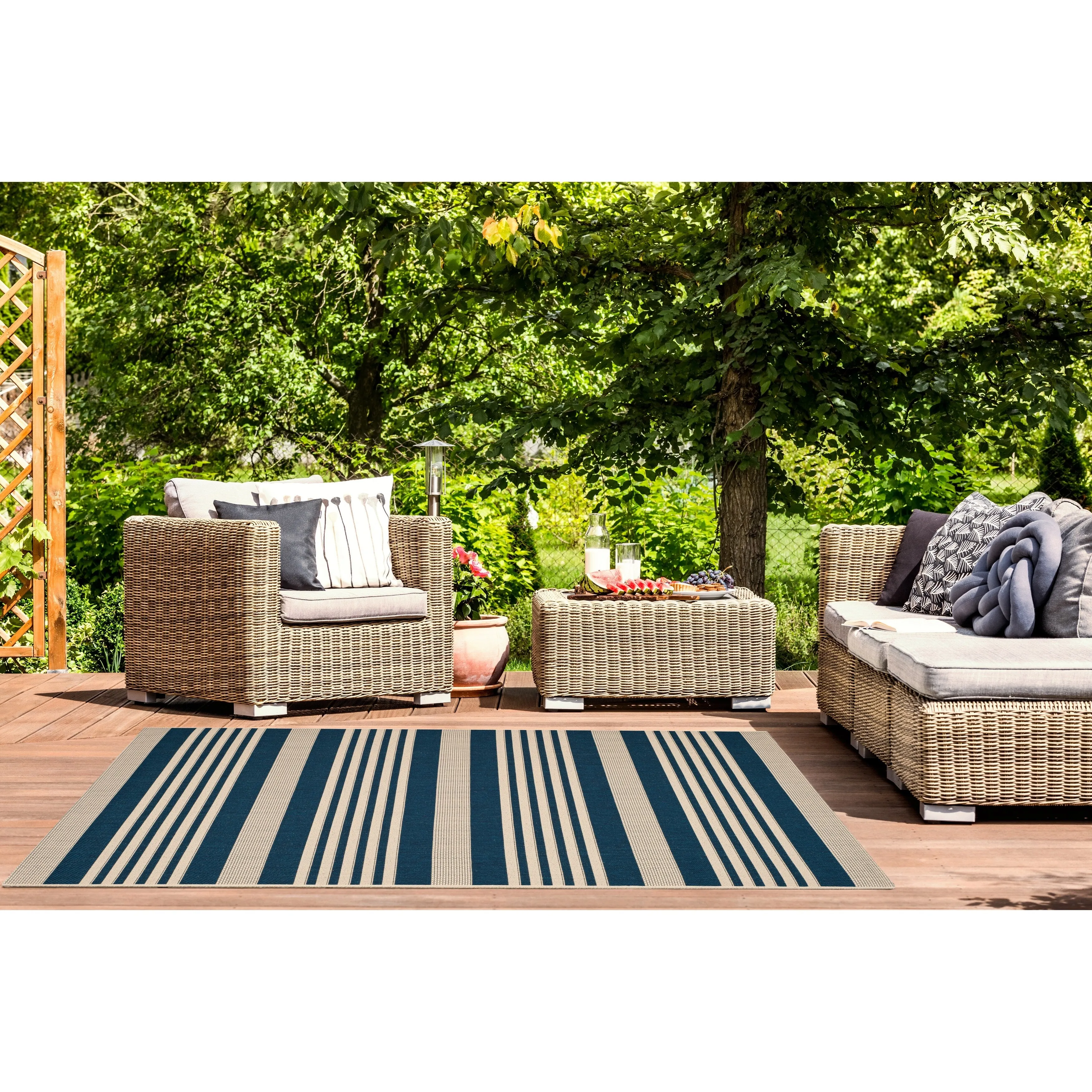 SAFAVIEH Courtyard Orsi Indoor/ Outdoor Waterproof Area Rug
