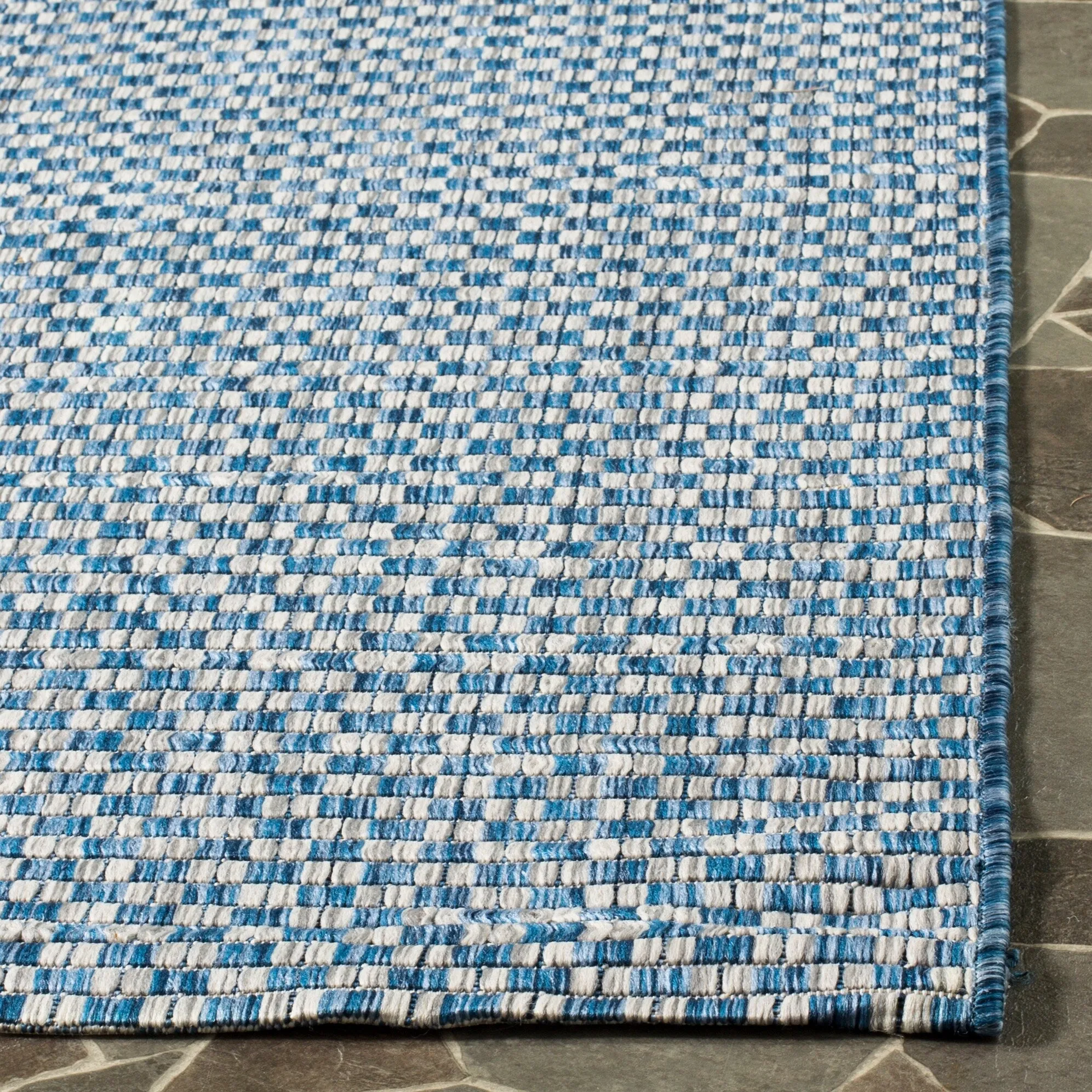 SAFAVIEH Courtyard Ragini Indoor/Outdoor Waterproof Patio Backyard Rug