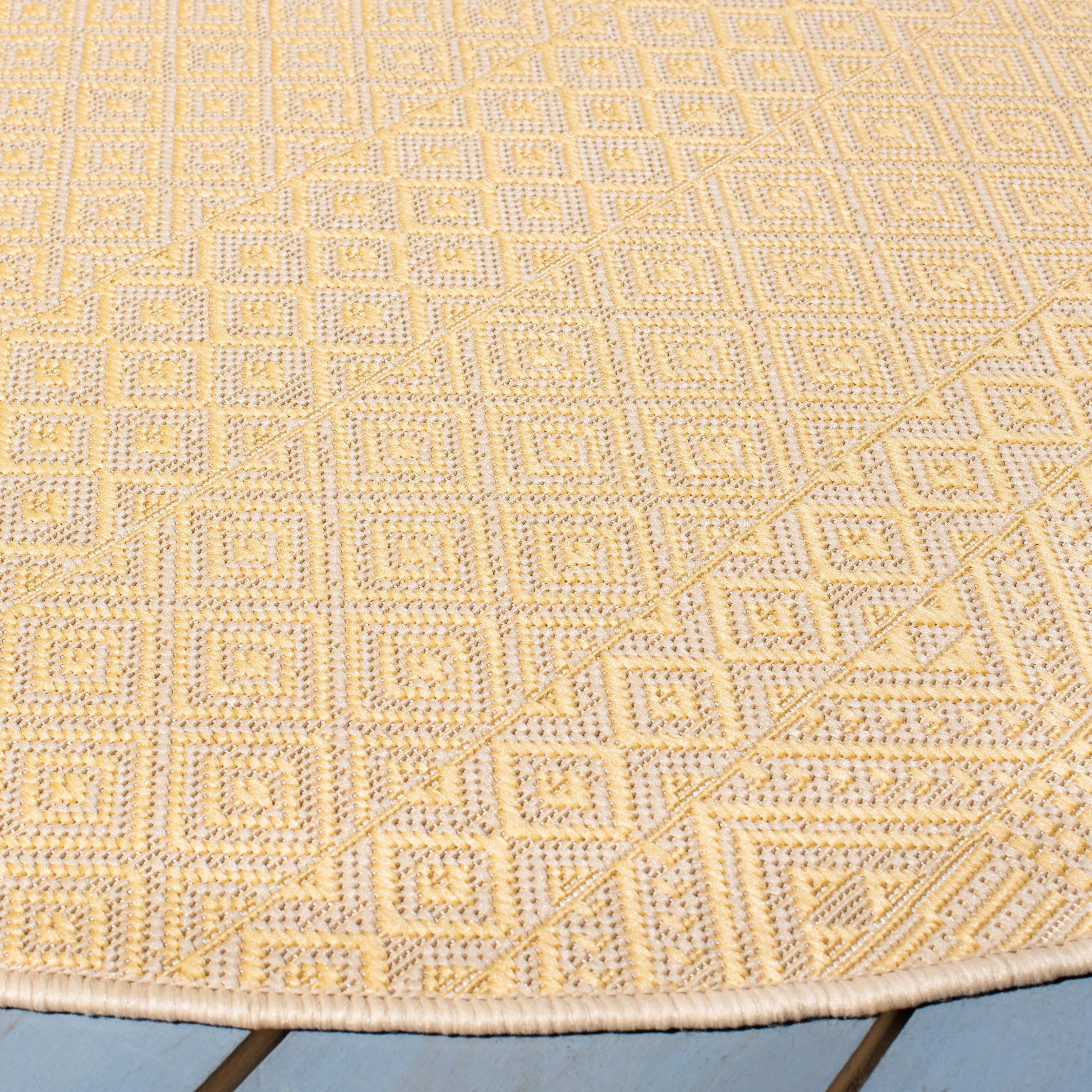 SAFAVIEH Courtyard Shikibu Indoor/ Outdoor Waterproof Patio Backyard Rug