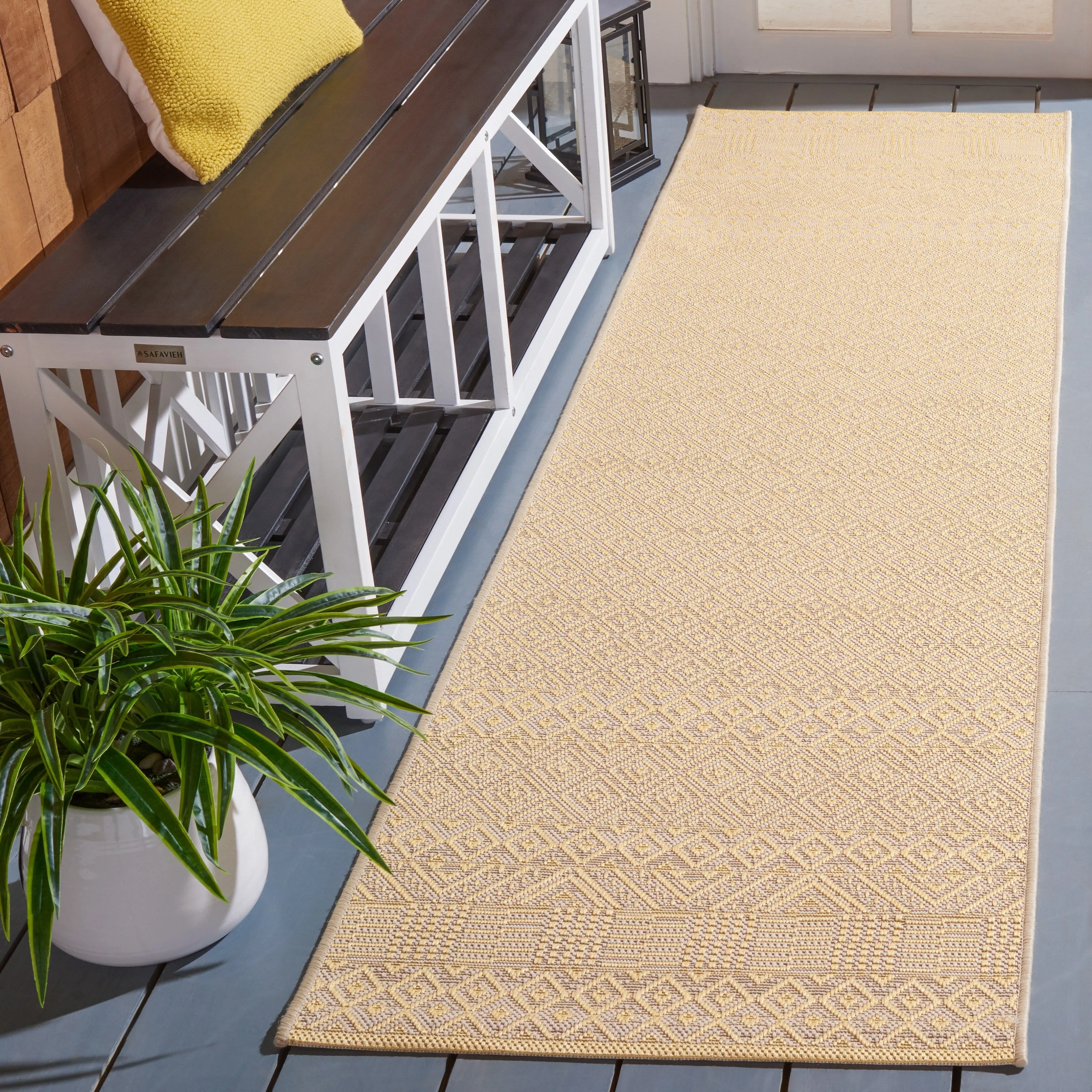SAFAVIEH Courtyard Shikibu Indoor/ Outdoor Waterproof Patio Backyard Rug
