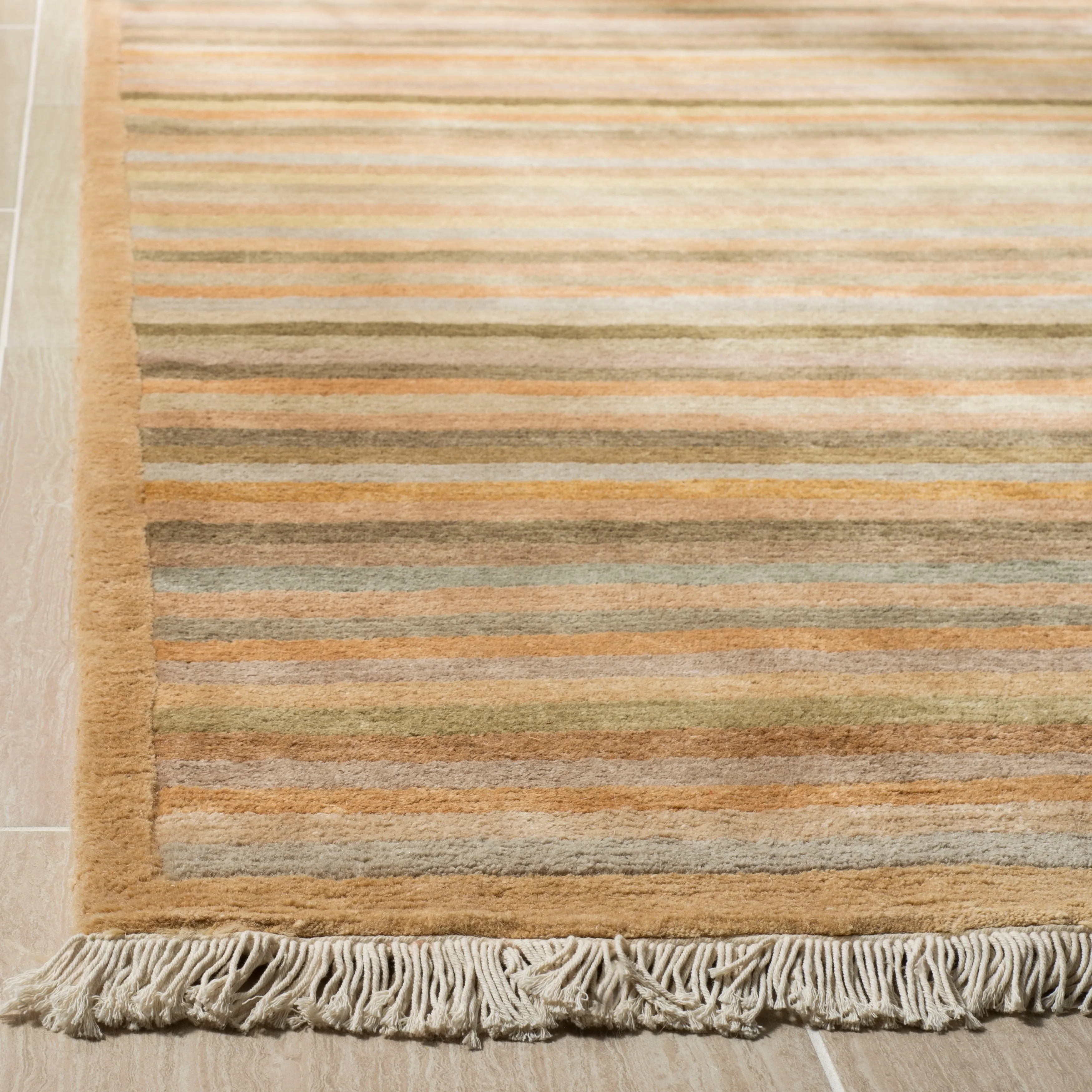 SAFAVIEH Couture Hand-knotted Tibetan Soledade Modern Wool Rug with
