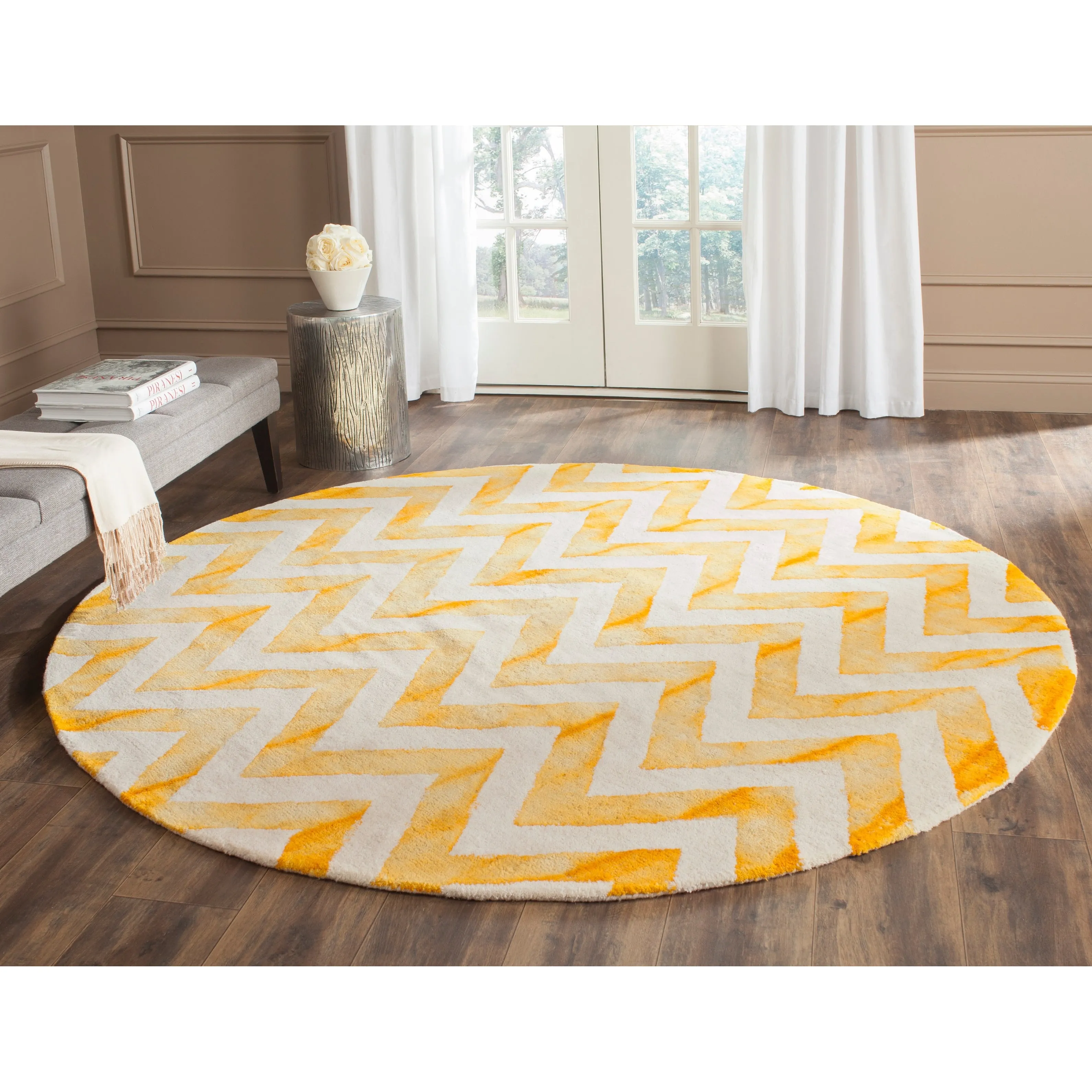 SAFAVIEH Dip Dye Erkhild Hand-tufted Wool Chevron Area Rug