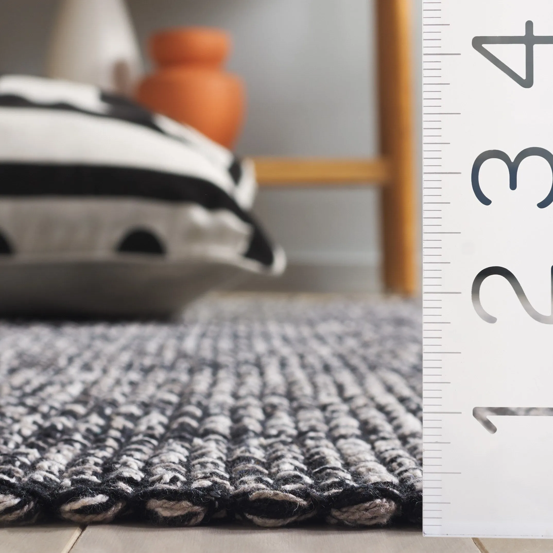 SAFAVIEH Hand-Woven Montauk Neacsa Casual Cotton Rug