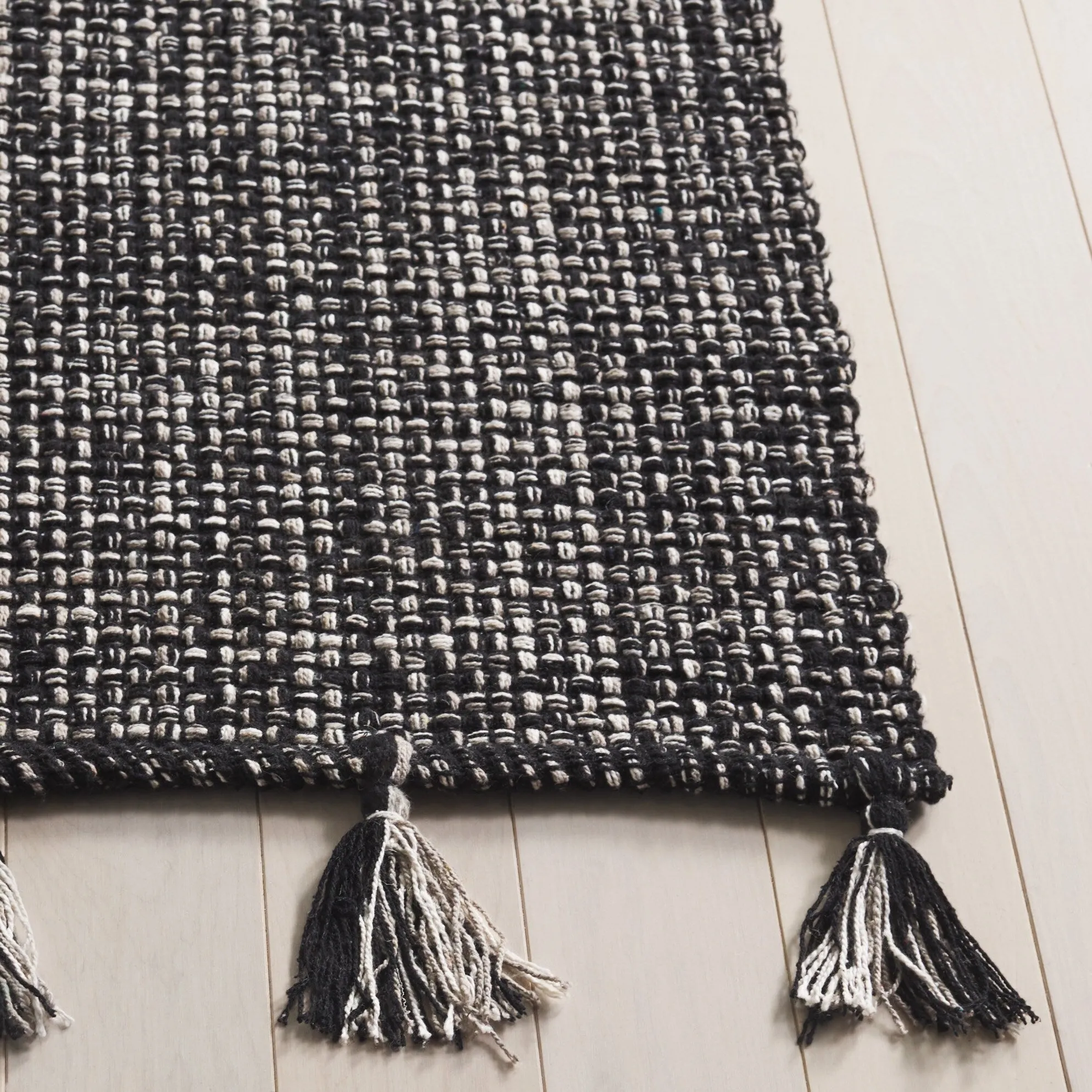 SAFAVIEH Hand-Woven Montauk Neacsa Casual Cotton Rug