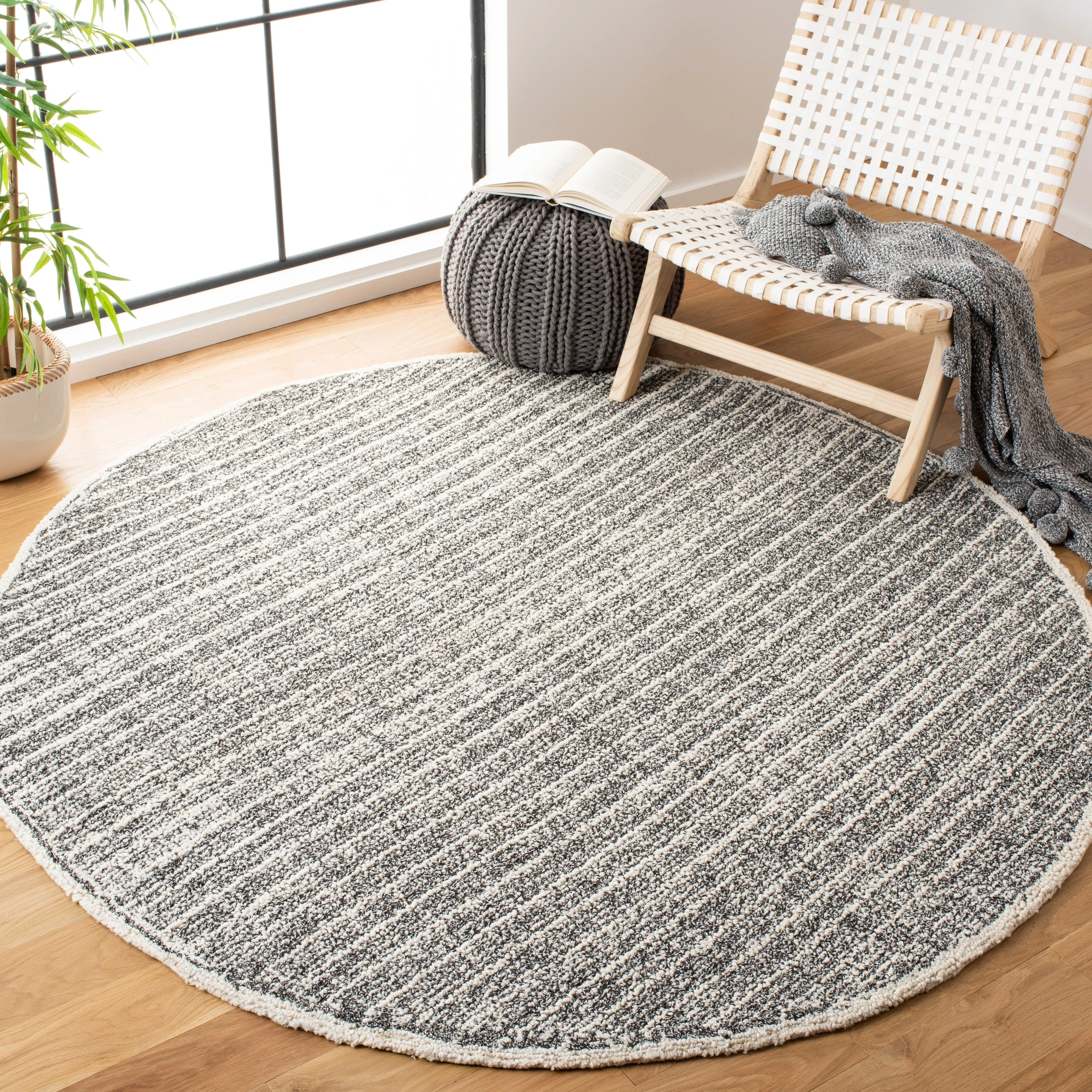 SAFAVIEH Handmade Abstract Sultana Modern Wool Rug