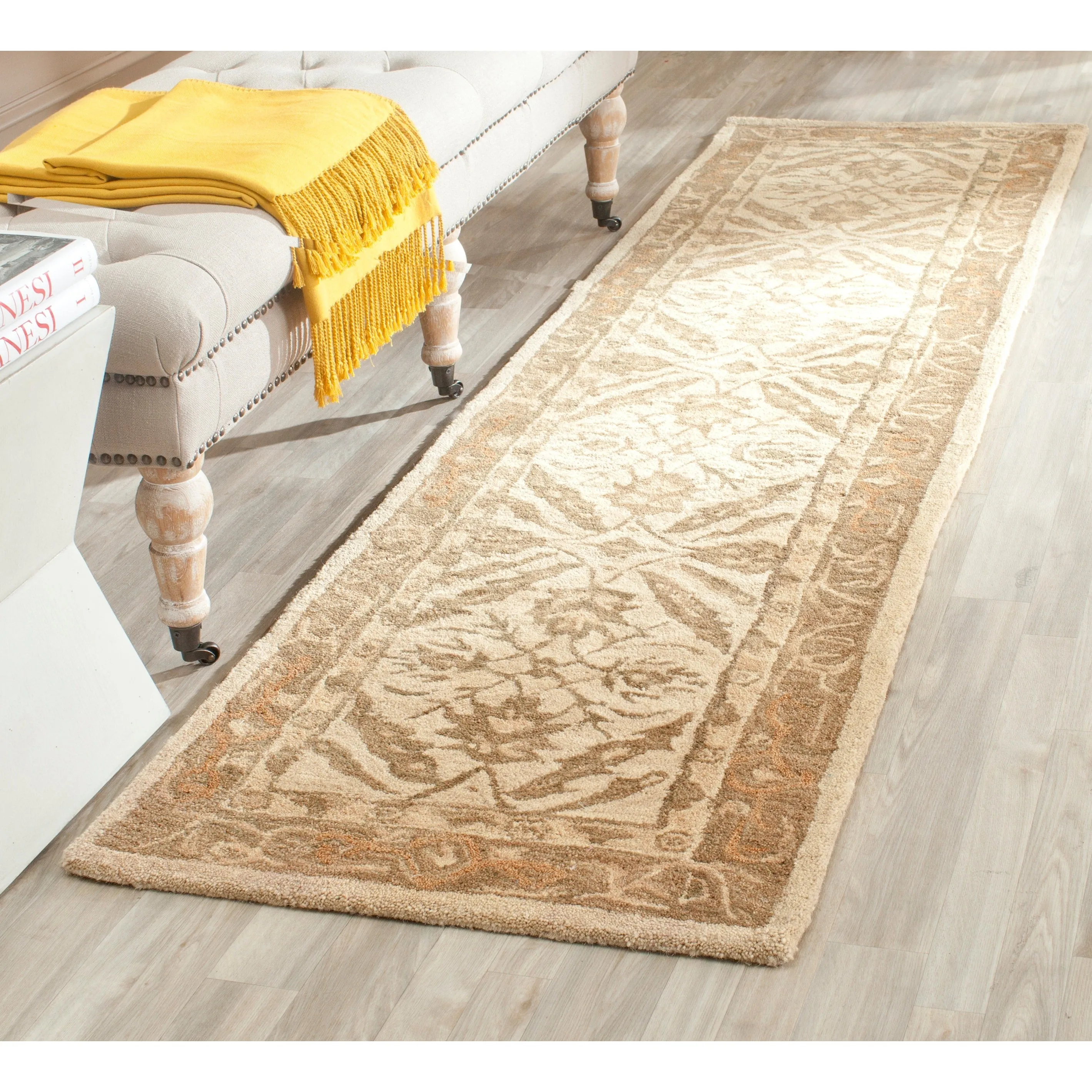 SAFAVIEH Handmade Anatolia Doro Traditional Oriental Hand-spun Wool Rug
