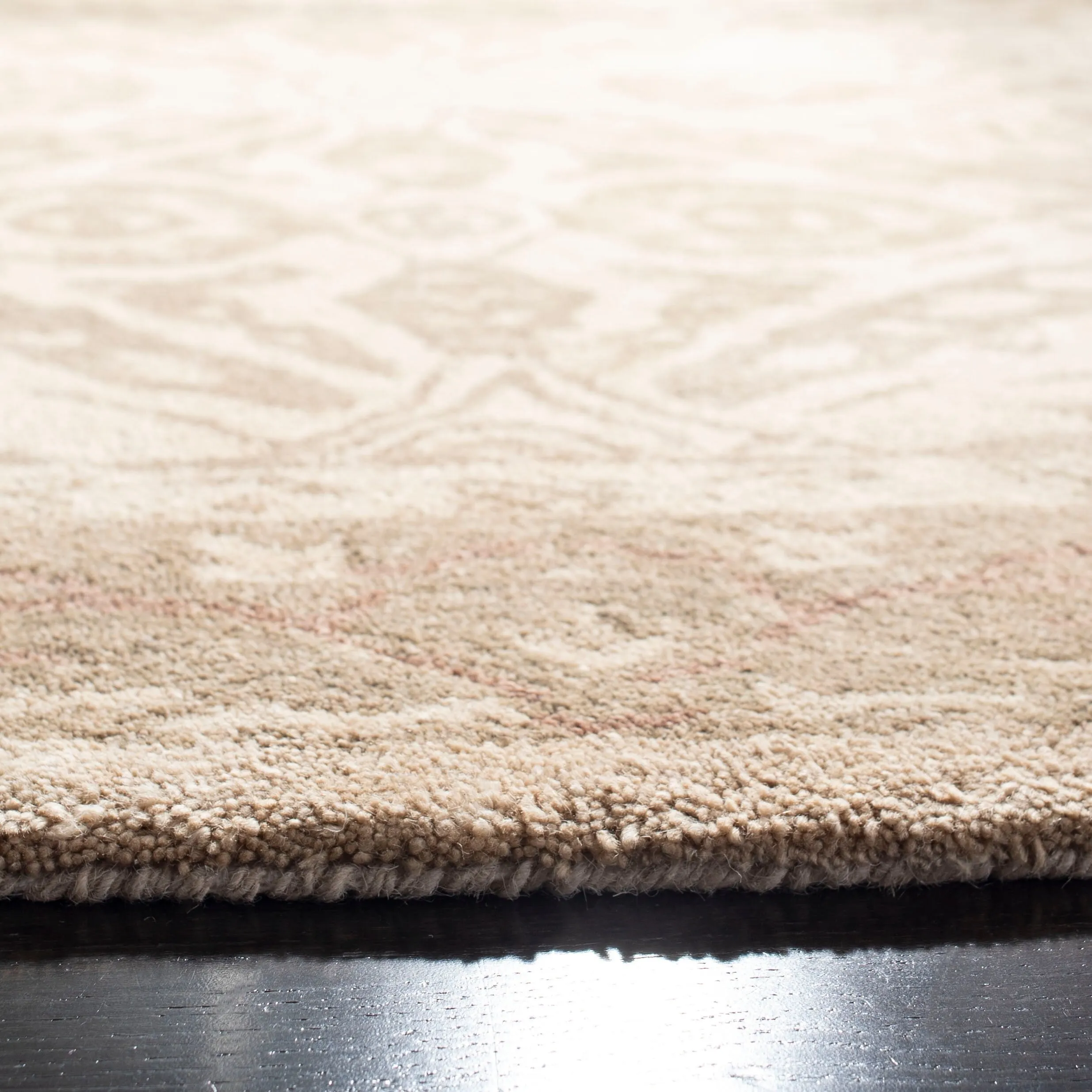 SAFAVIEH Handmade Anatolia Doro Traditional Oriental Hand-spun Wool Rug
