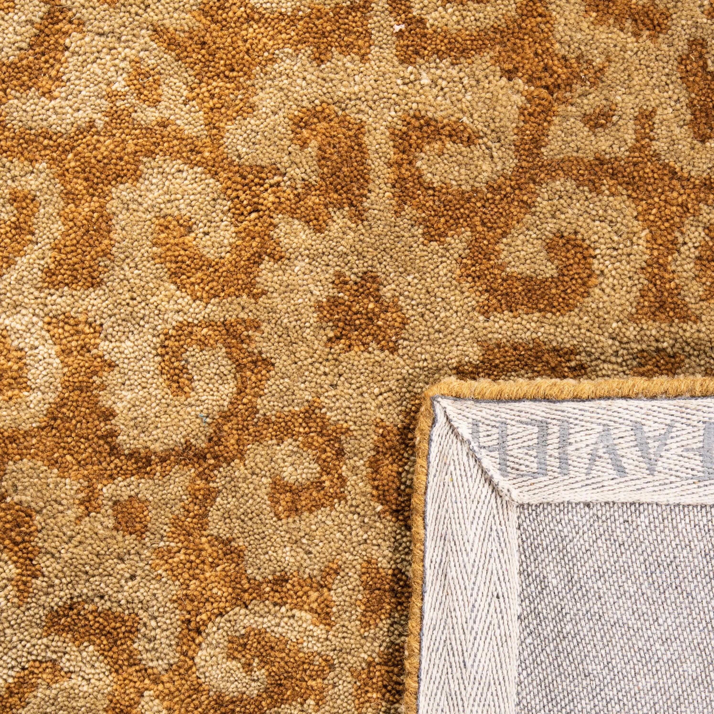 SAFAVIEH Handmade Antiquity Rhosyn Traditional Oriental Wool Rug