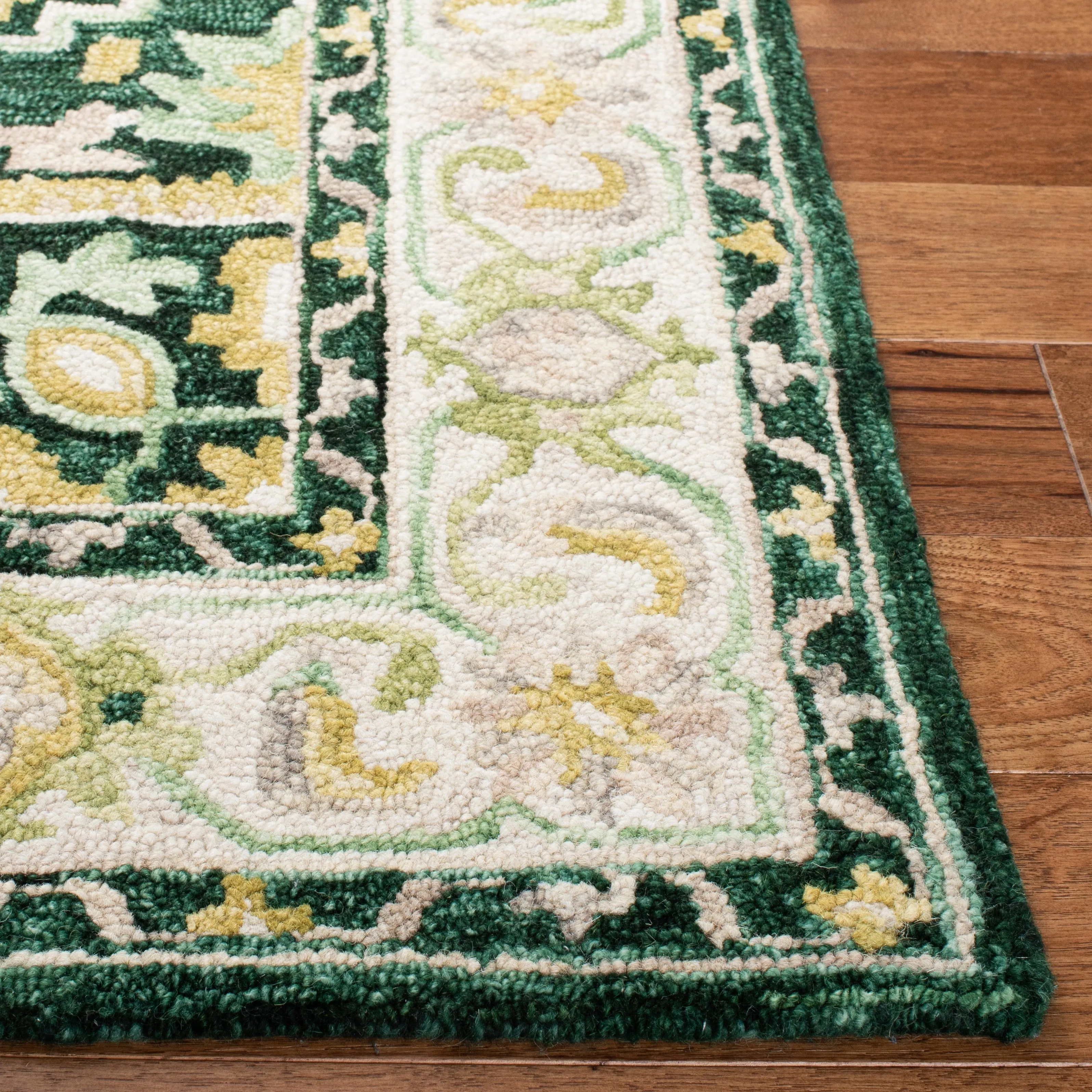 SAFAVIEH Handmade Aspen Haydee Boho Wool Rug
