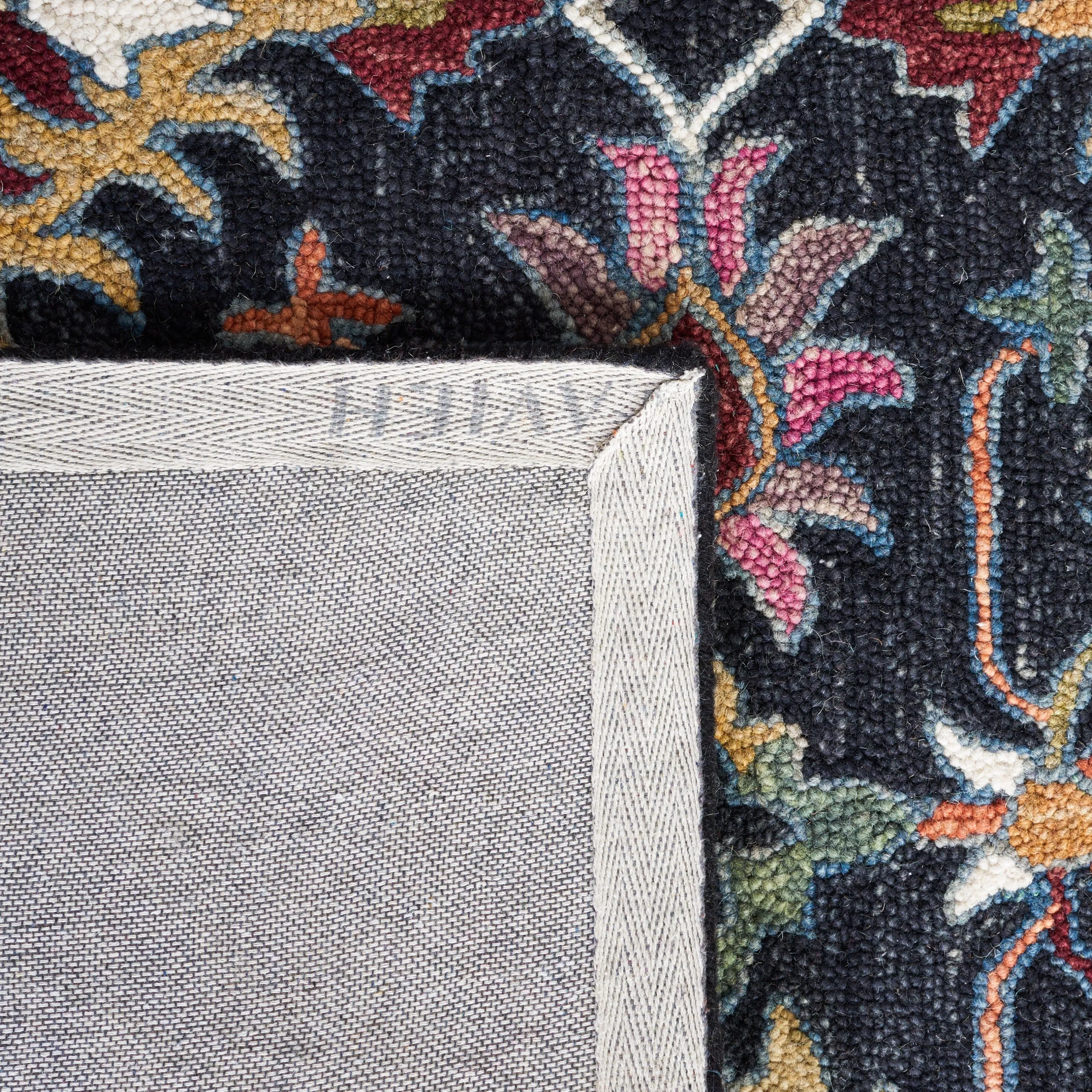 SAFAVIEH Handmade Aspen Vitala Boho Wool Rug