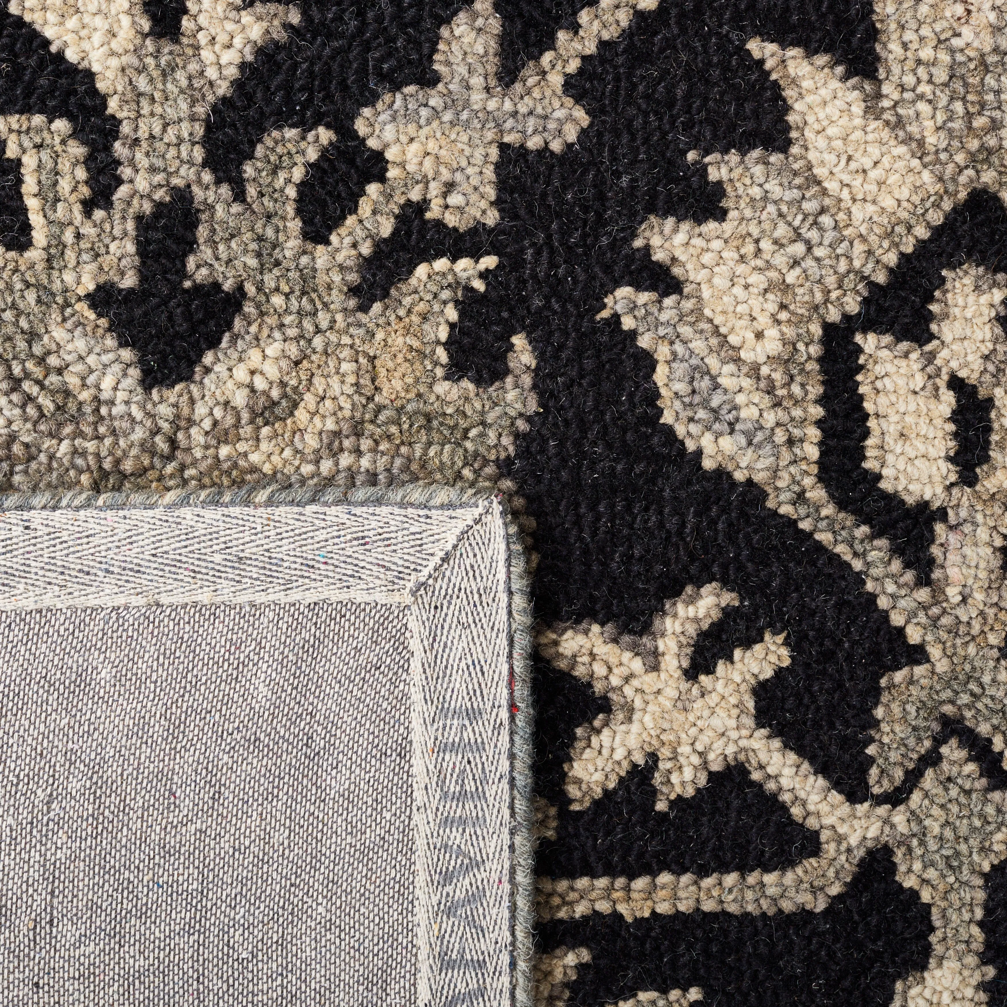 SAFAVIEH Handmade Aspen Vitala Boho Wool Rug