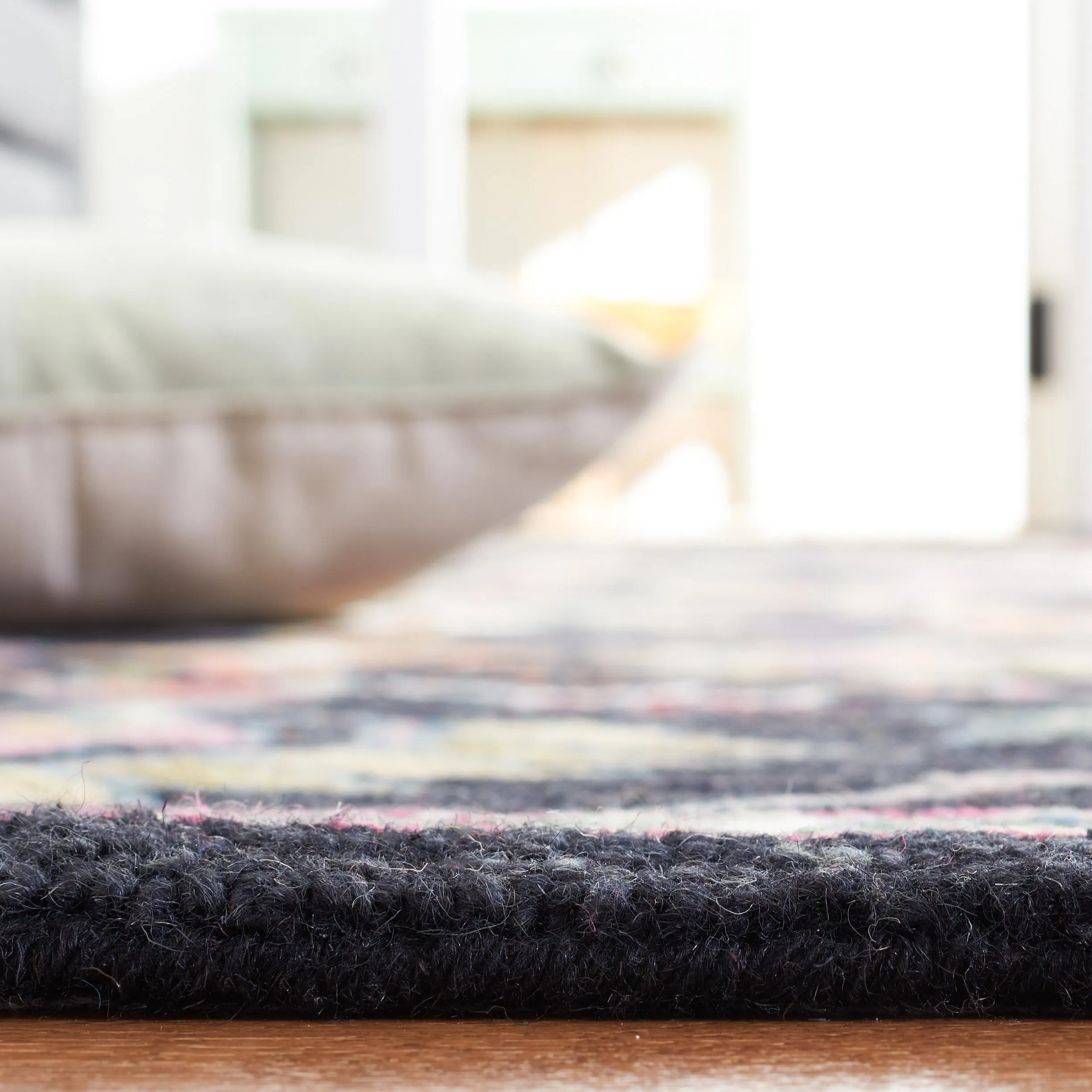 SAFAVIEH Handmade Aspen Vitala Boho Wool Rug