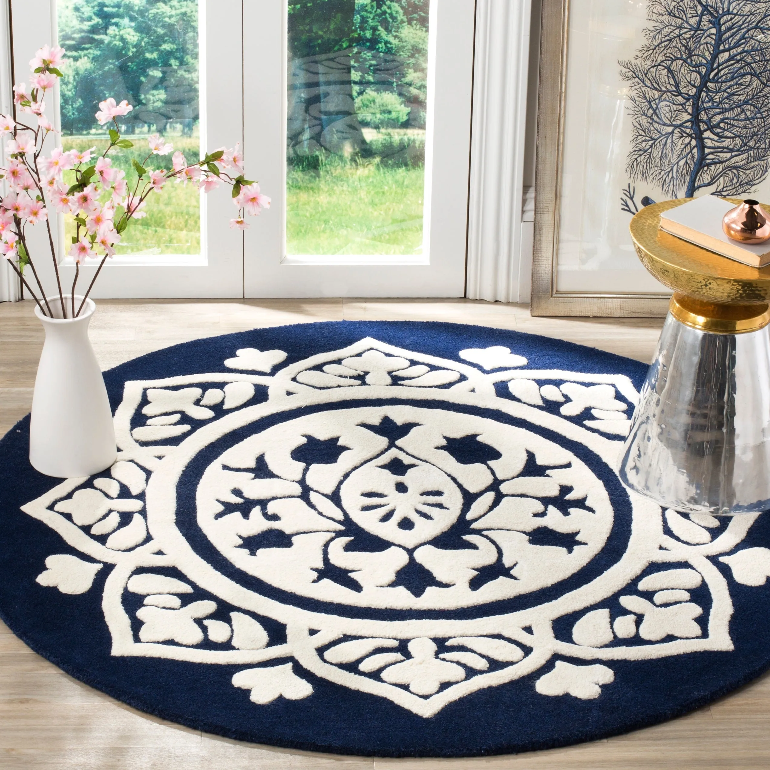 SAFAVIEH Handmade Bella Naina Modern Floral Wool Rug