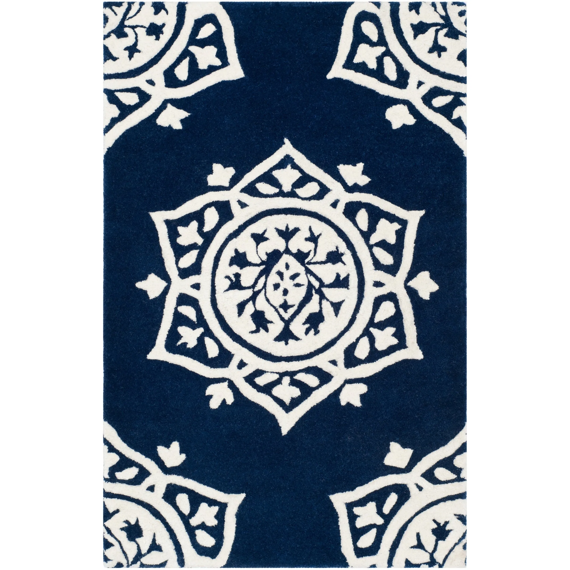 SAFAVIEH Handmade Bella Naina Modern Floral Wool Rug