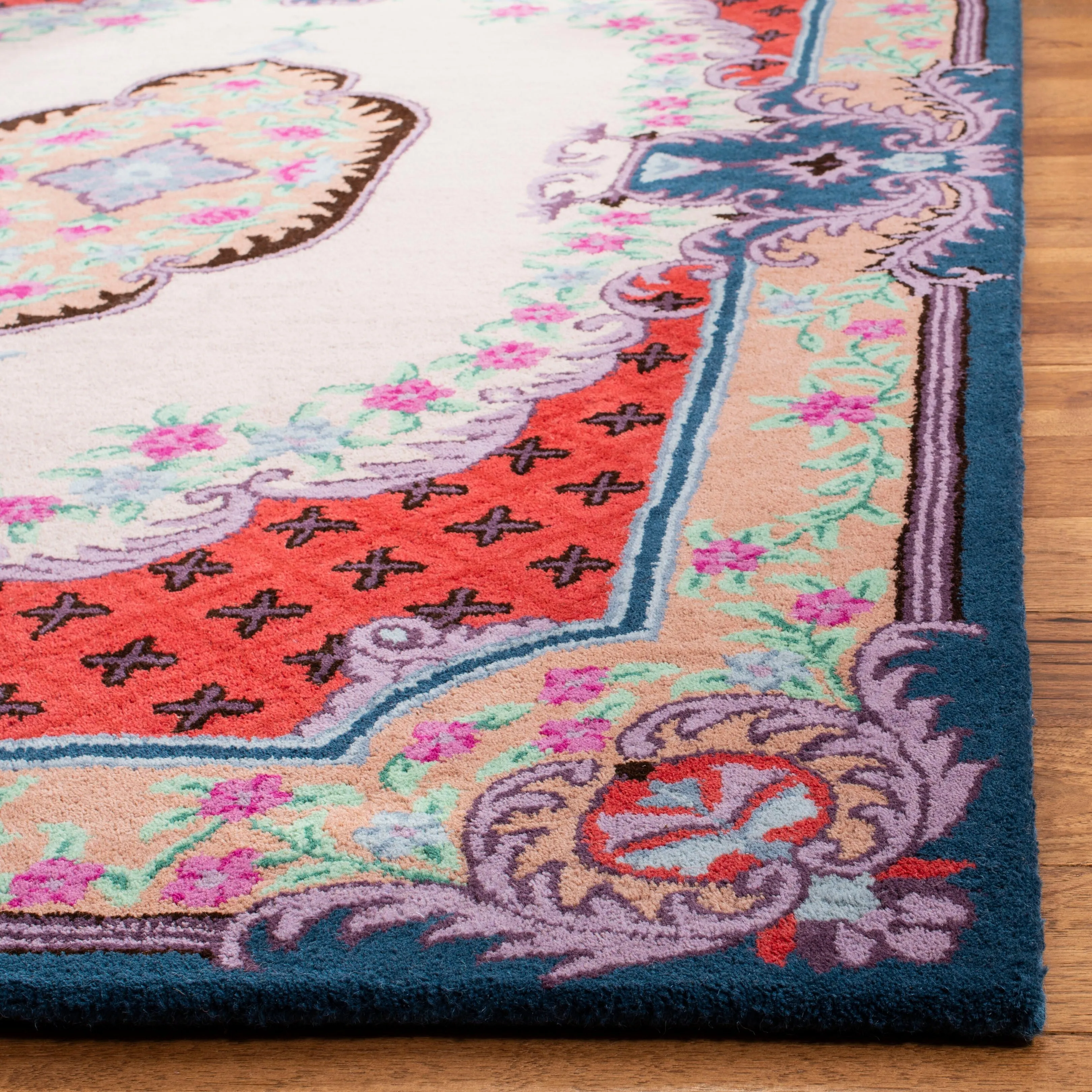 SAFAVIEH Handmade Bellagio Tatevik Oriental Medallion Wool Rug