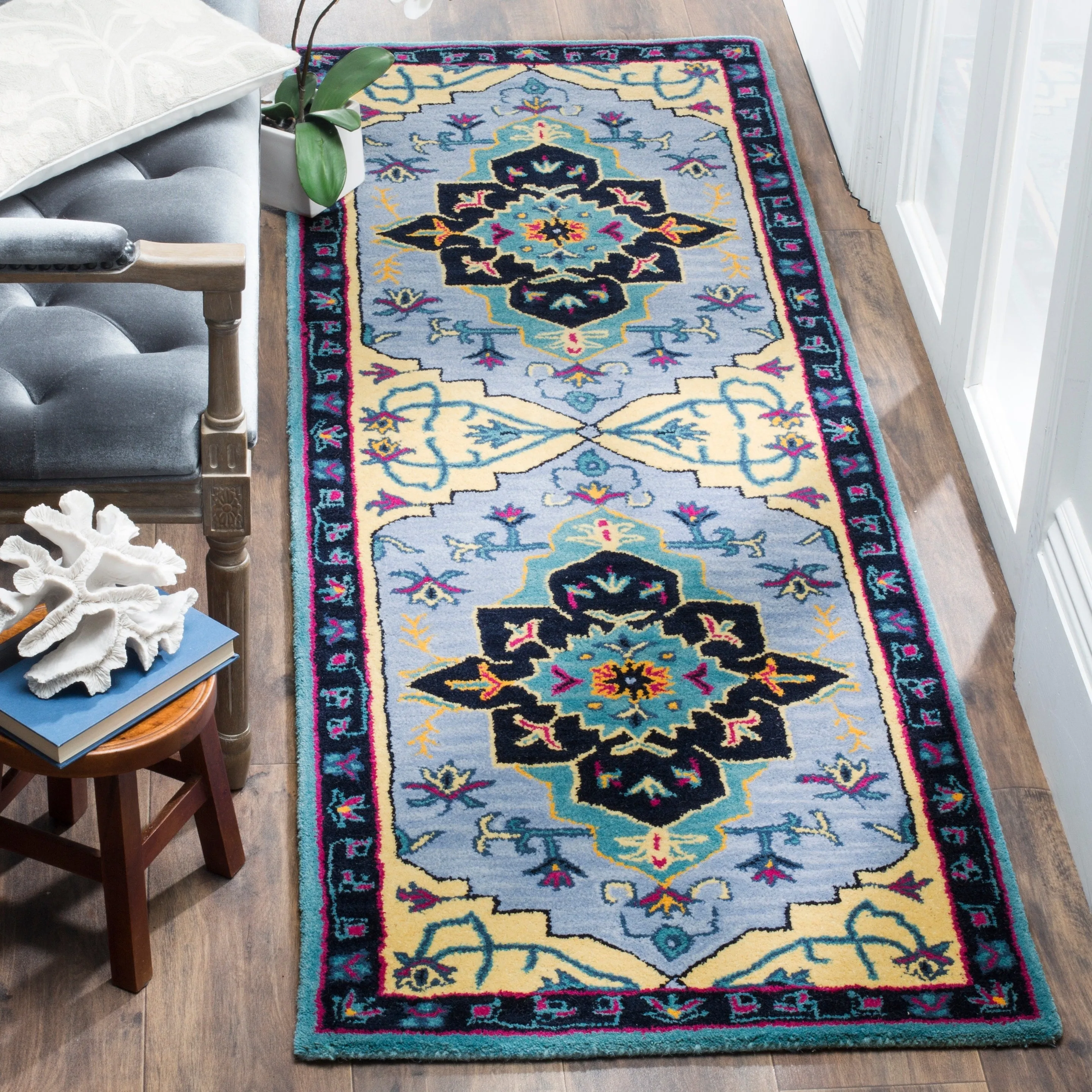 SAFAVIEH Handmade Bellagio Toma Modern Oriental Wool Rug