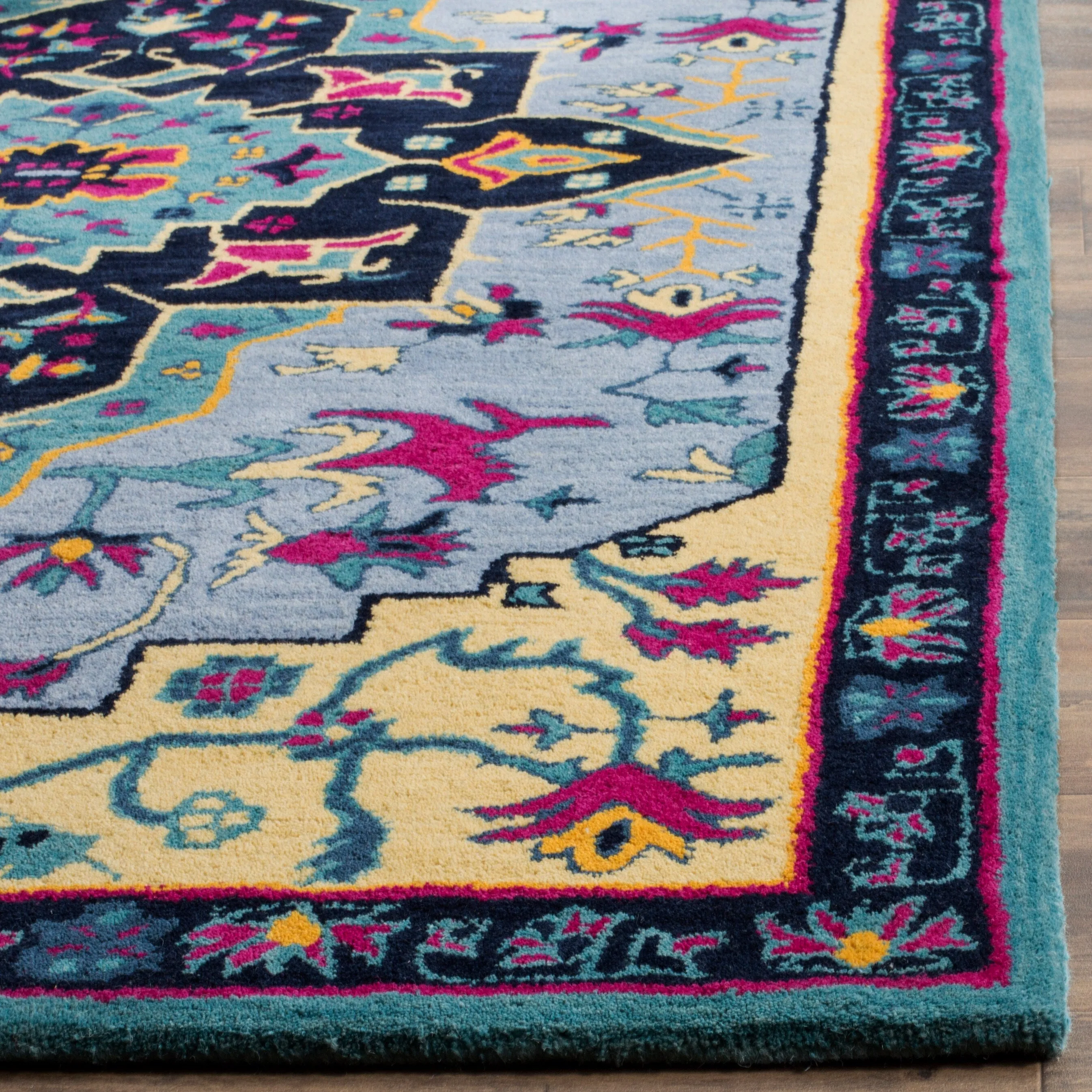 SAFAVIEH Handmade Bellagio Toma Modern Oriental Wool Rug