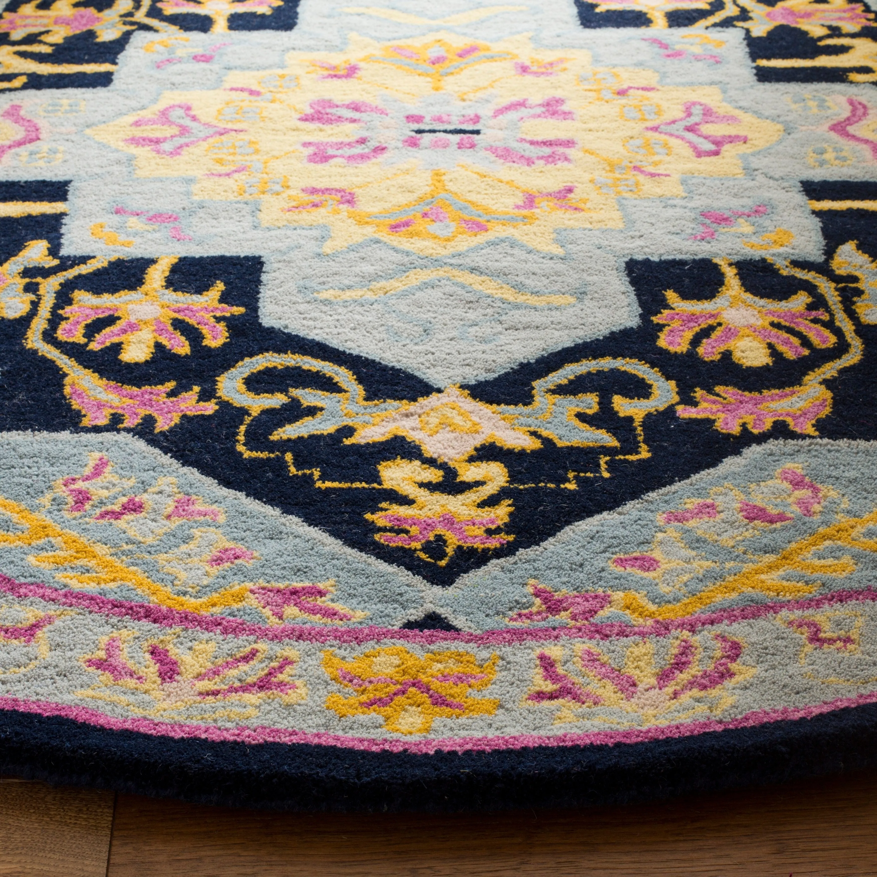 SAFAVIEH Handmade Bellagio Toma Modern Oriental Wool Rug