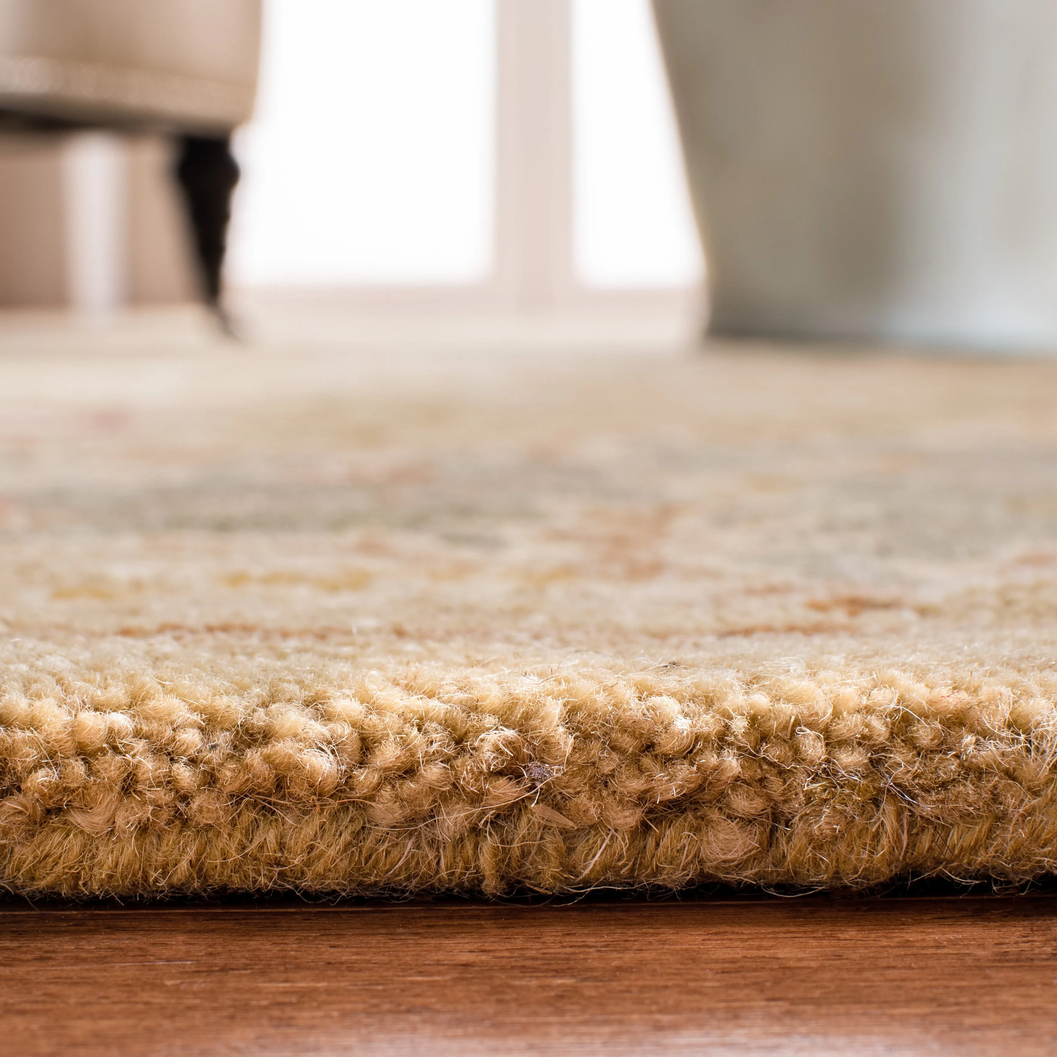 SAFAVIEH Handmade Bergama Folkea Oriental Hand-spun Wool Rug