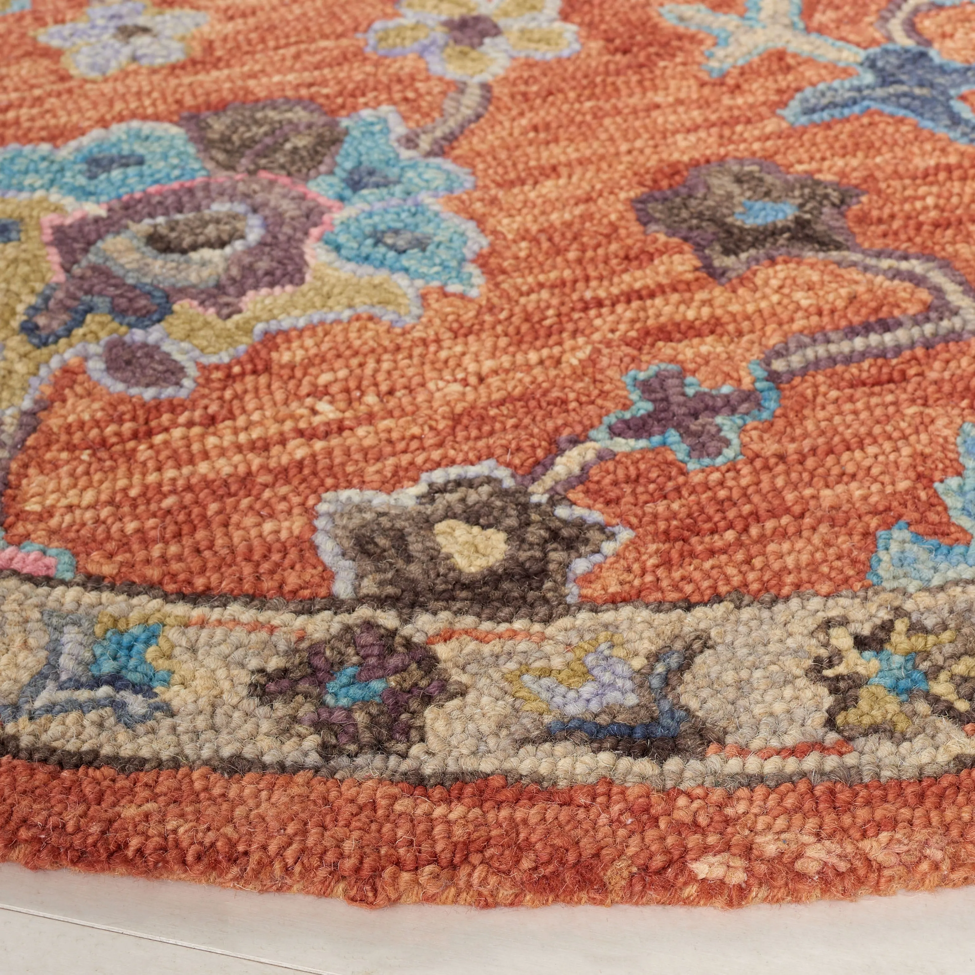SAFAVIEH Handmade Blossom Lindy French Country Floral Wool Rug